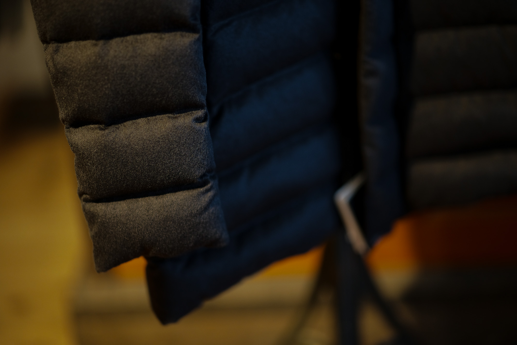 HERNO(ヘルノ) PI0584U Silk Cashmere Down coat (シルク カシミア ダウン コート) PIACENZA (ピアツェンツァ) DROP GLIDE NYLON ULTRALIGHT 撥水 シルク カシミア ダウン コート BLACK (ブラック・9300) Made in italy (イタリア製) 2019 秋冬新作 alto e dirittoアルトエデリット 42,44,46,48,50,52