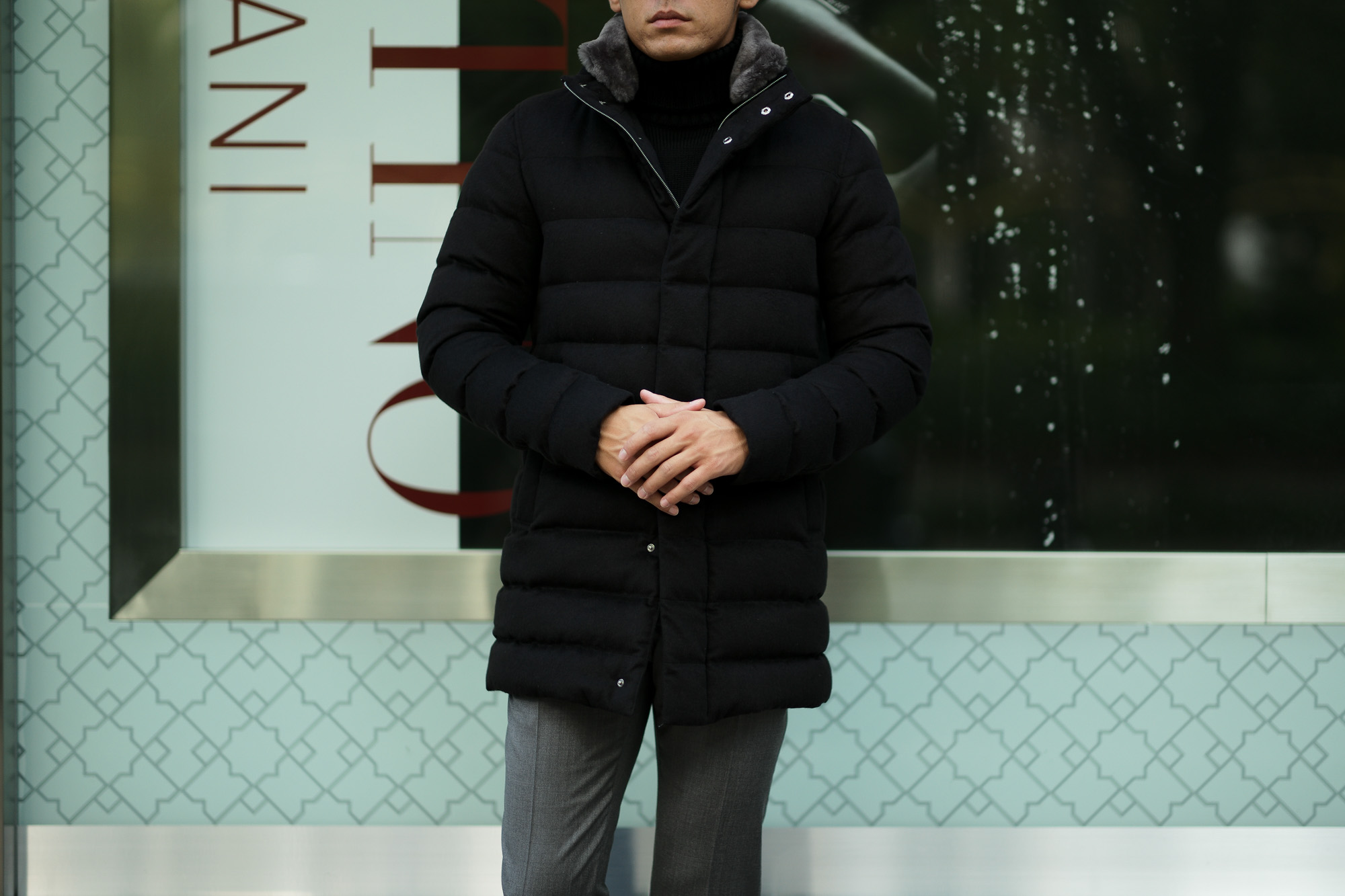 HERNO(ヘルノ) PI0584U Silk Cashmere Down coat (シルク カシミア ダウン コート) PIACENZA (ピアツェンツァ) DROP GLIDE NYLON ULTRALIGHT 撥水 シルク カシミア ダウン コート BLACK (ブラック・9300) Made in italy (イタリア製) 2019 秋冬新作 alto e dirittoアルトエデリット 42,44,46,48,50,52　愛知 名古屋