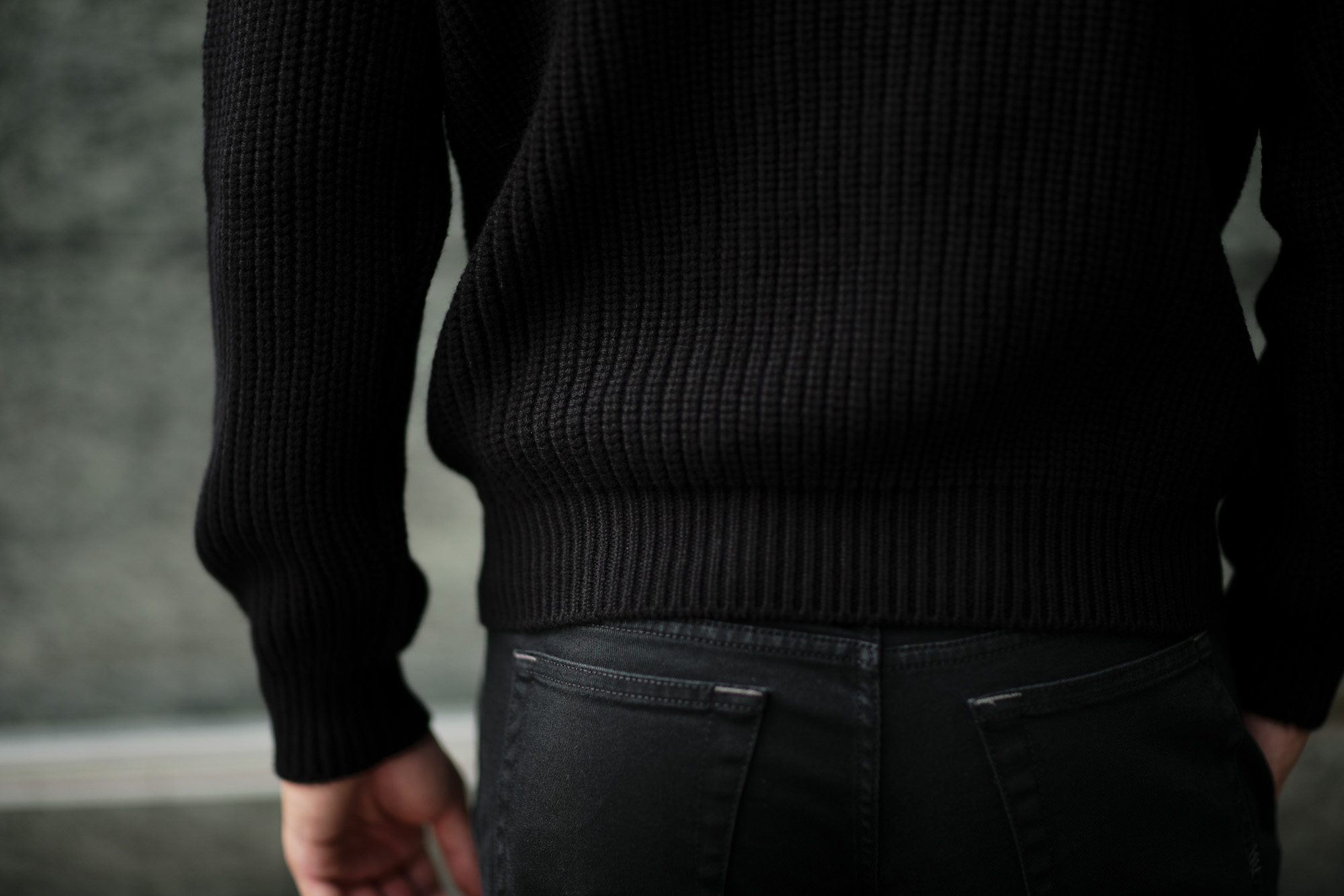 Settefili Cashmere (セッテフィーリ カシミア) Cashmere Crew Neck Sweater ローゲージ カシミアニット セーター BLACK (ブラック・CG102) made in italy (イタリア製) 2019 秋冬新作 settefilicashmere 愛知 名古屋 altoediritto アルトエデリット カシミヤ