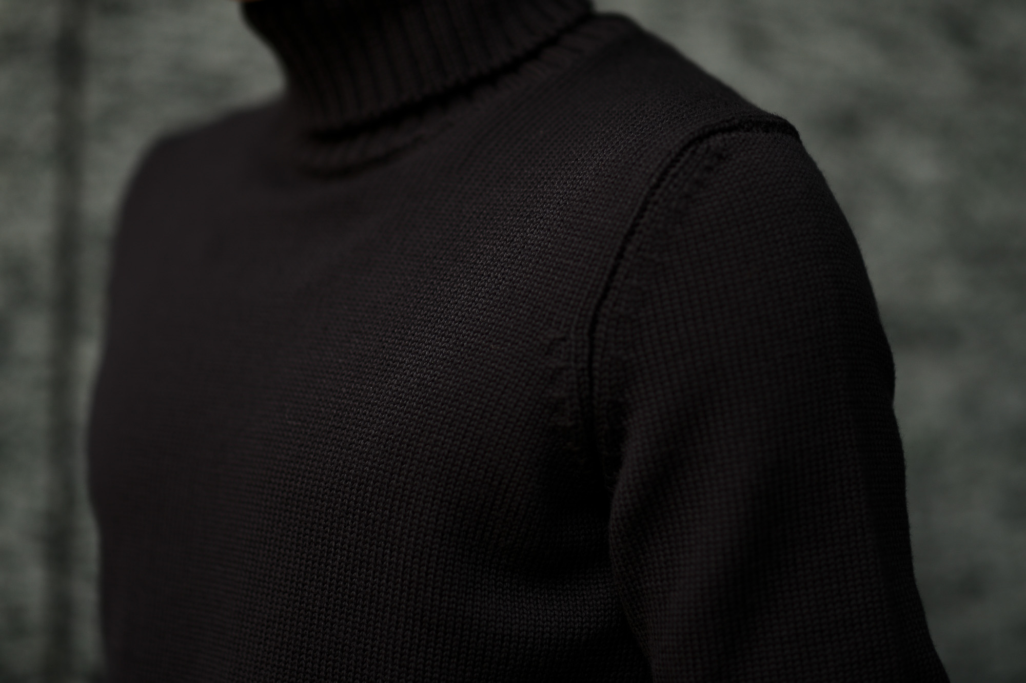 ZANONE (ザノーネ) Turtle Neck Sweater (タートルネックセーター) 810005 Z0229 VIRGIN WOOL 100% ミドルゲージ ウールニット セーター BLACK (ブラック・Z0015) made in italy (イタリア製) 2019 秋冬新作 【入荷済みとなります】【発売中】  zanone ニット クルーネック 愛知 名古屋 Alto e Diritto アルト エ デリット