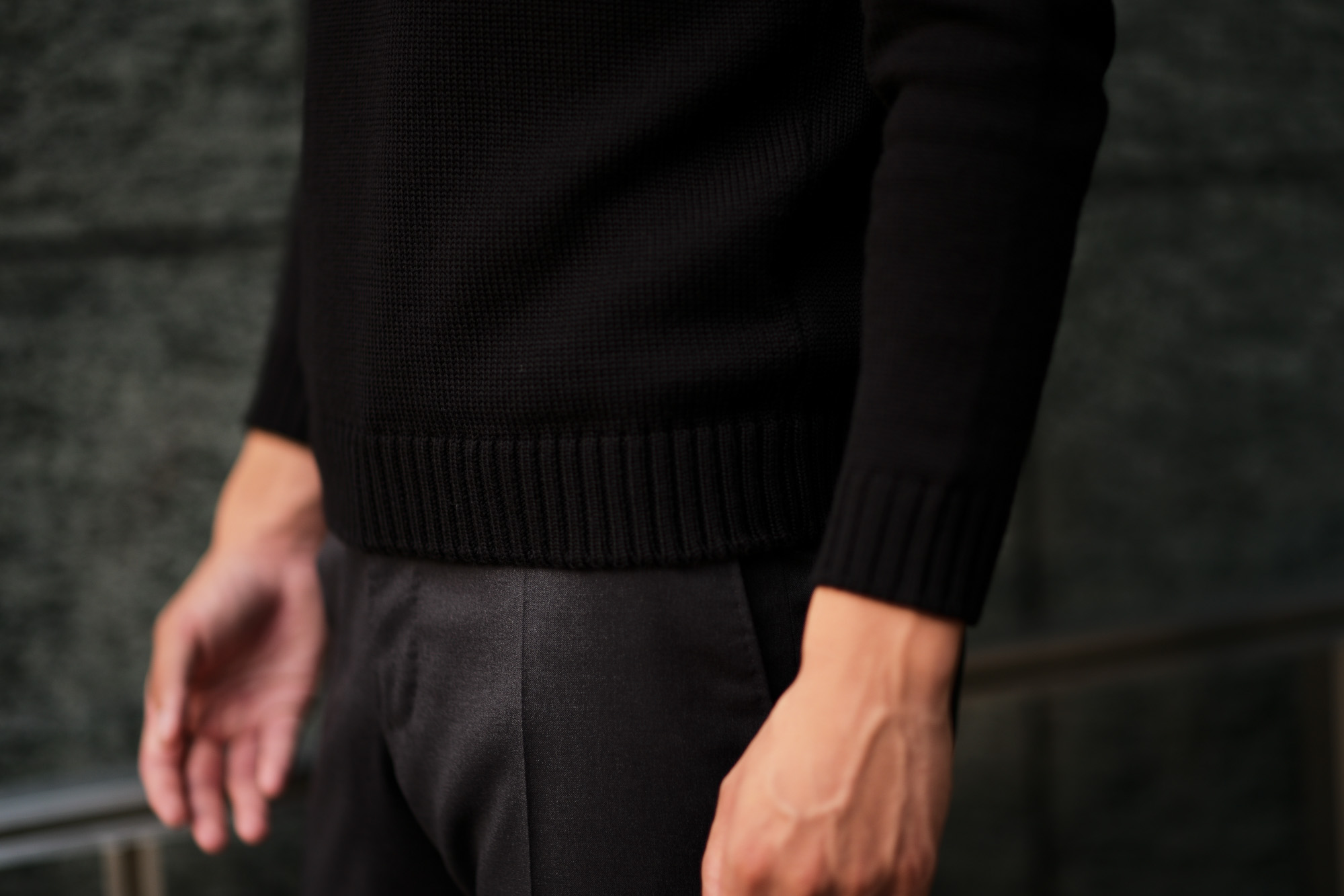 ZANONE (ザノーネ) Turtle Neck Sweater (タートルネックセーター) 810005 Z0229 VIRGIN WOOL 100% ミドルゲージ ウールニット セーター BLACK (ブラック・Z0015) made in italy (イタリア製) 2019 秋冬新作 【入荷済みとなります】【発売中】  zanone ニット クルーネック 愛知 名古屋 Alto e Diritto アルト エ デリット