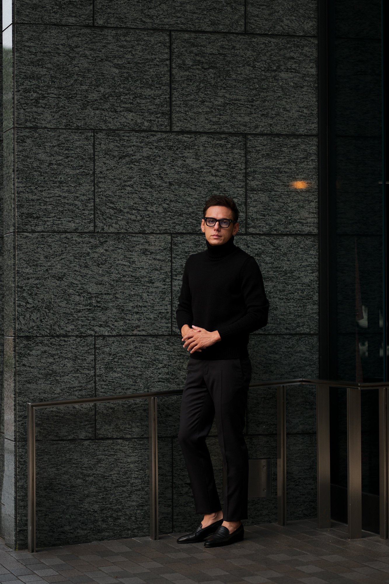 ZANONE (ザノーネ) Turtle Neck Sweater (タートルネックセーター) 810005 Z0229 VIRGIN WOOL 100% ミドルゲージ ウールニット セーター BLACK (ブラック・Z0015) made in italy (イタリア製) 2019 秋冬新作 【入荷済みとなります】【発売中】  zanone ニット クルーネック 愛知 名古屋 Alto e Diritto アルト エ デリット