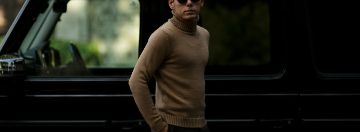 ZANONE (ザノーネ) Turtle Neck Sweater (タートルネックセーター) 810005 Z0229 VIRGIN WOOL 100% ミドルゲージ ウールニット セーター CAMEL (キャメル・Z4210) made in italy (イタリア製) 2019 秋冬新作 【入荷済みとなります】【発売中】 zanone ニット クルーネック 愛知 名古屋 Alto e Diritto アルト エ デリット