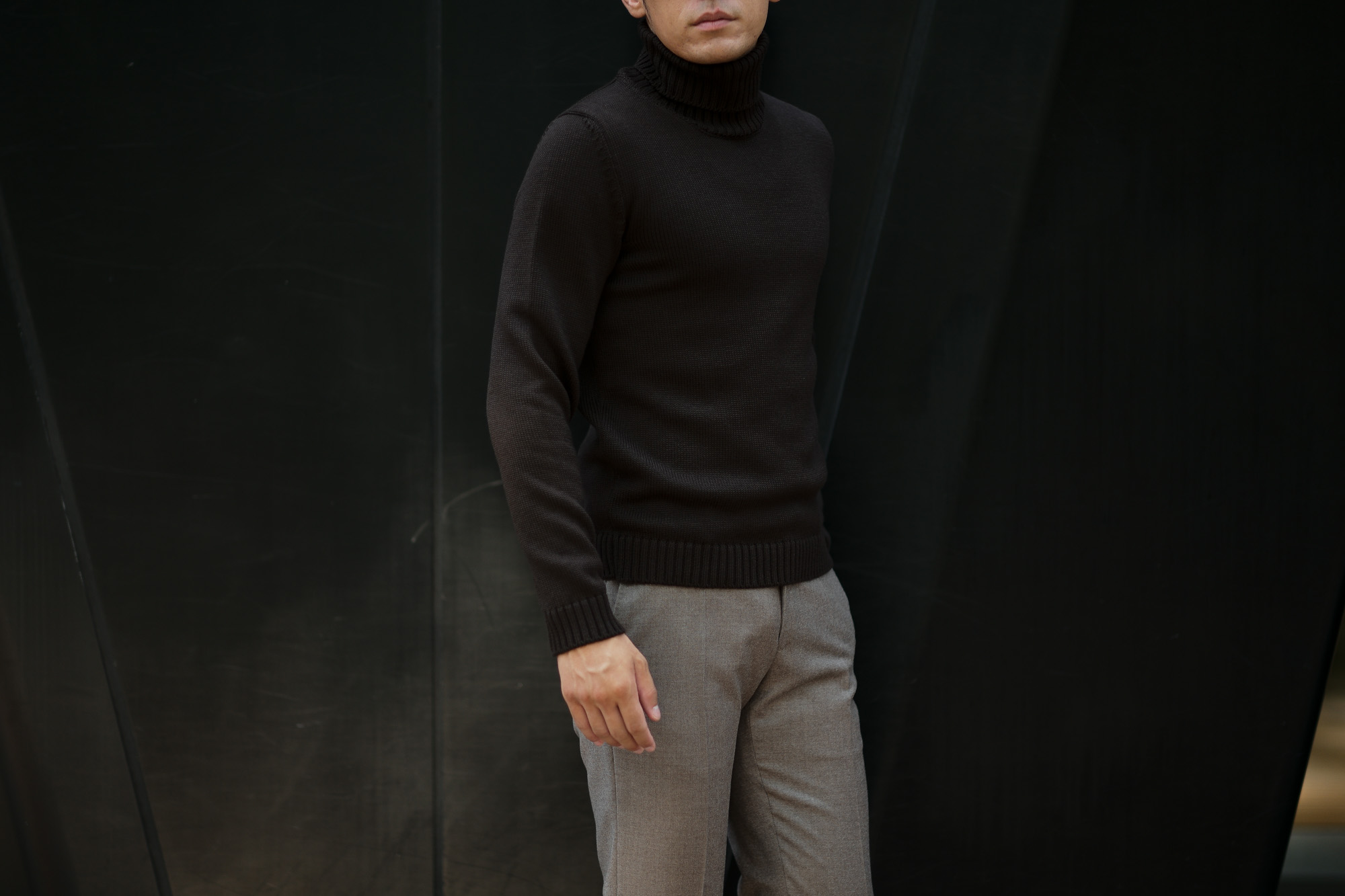 ZANONE (ザノーネ) Turtle Neck Sweater (タートルネックセーター) 810005 Z0229 VIRGIN WOOL 100% ミドルゲージ ウールニット セーター BROWN (ブラウン・Z5204) made in italy (イタリア製) 2019 秋冬新作 【入荷済みとなります】【発売中】  zanone ニット クルーネック 愛知 名古屋 Alto e Diritto アルト エ デリット