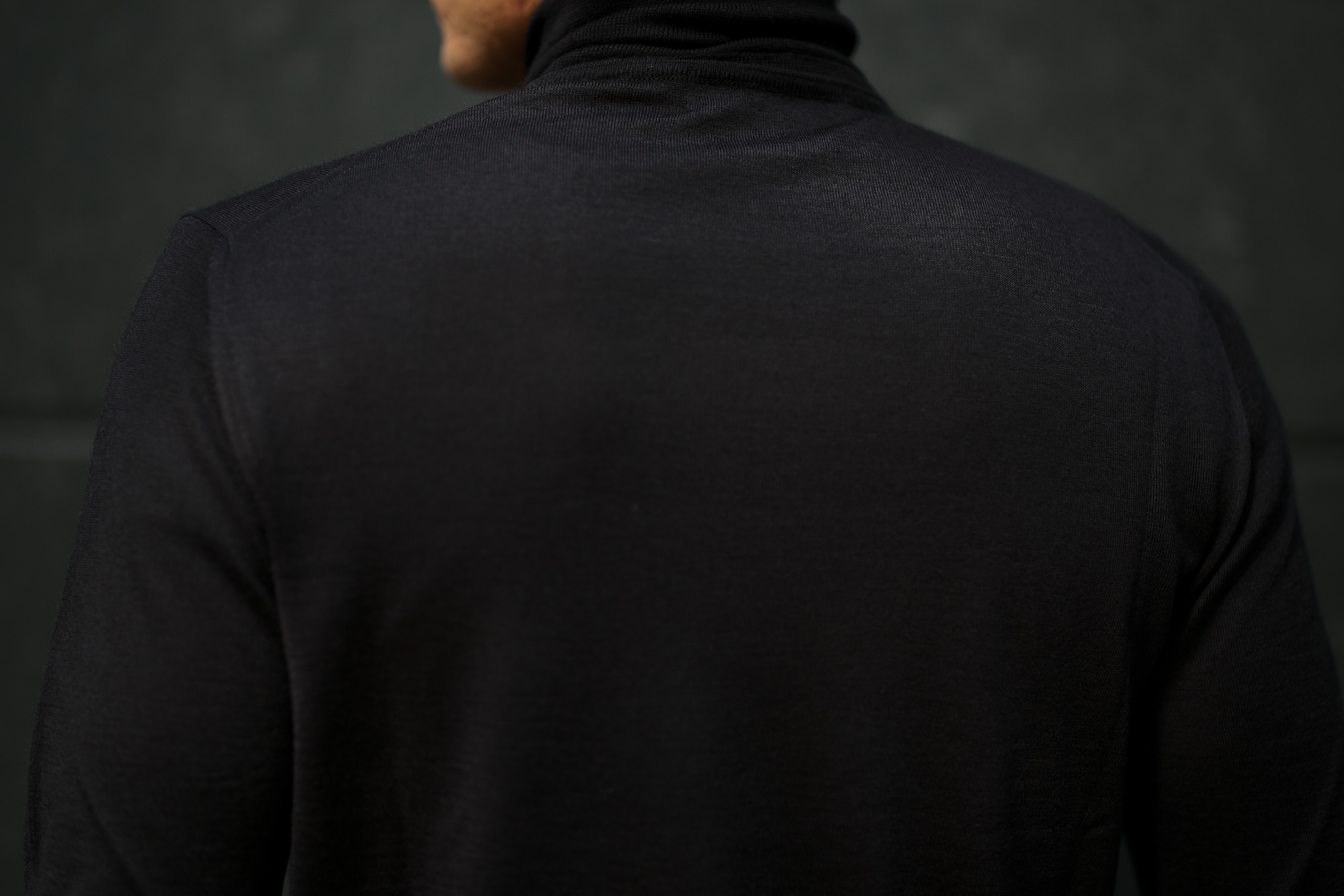 LAMBERTO LOSANI (ランベルト ロザーニ) Silk Cashmere Turtle Neck Sweater(シルクカシミア タートルネック セーター) ハイゲージ シルクカシミヤニット セーター BLACK (ブラック・901) made in italy (イタリア製) 2019 秋冬新作 lambertolosani altoediritto アルトエデリット 愛知 名古屋