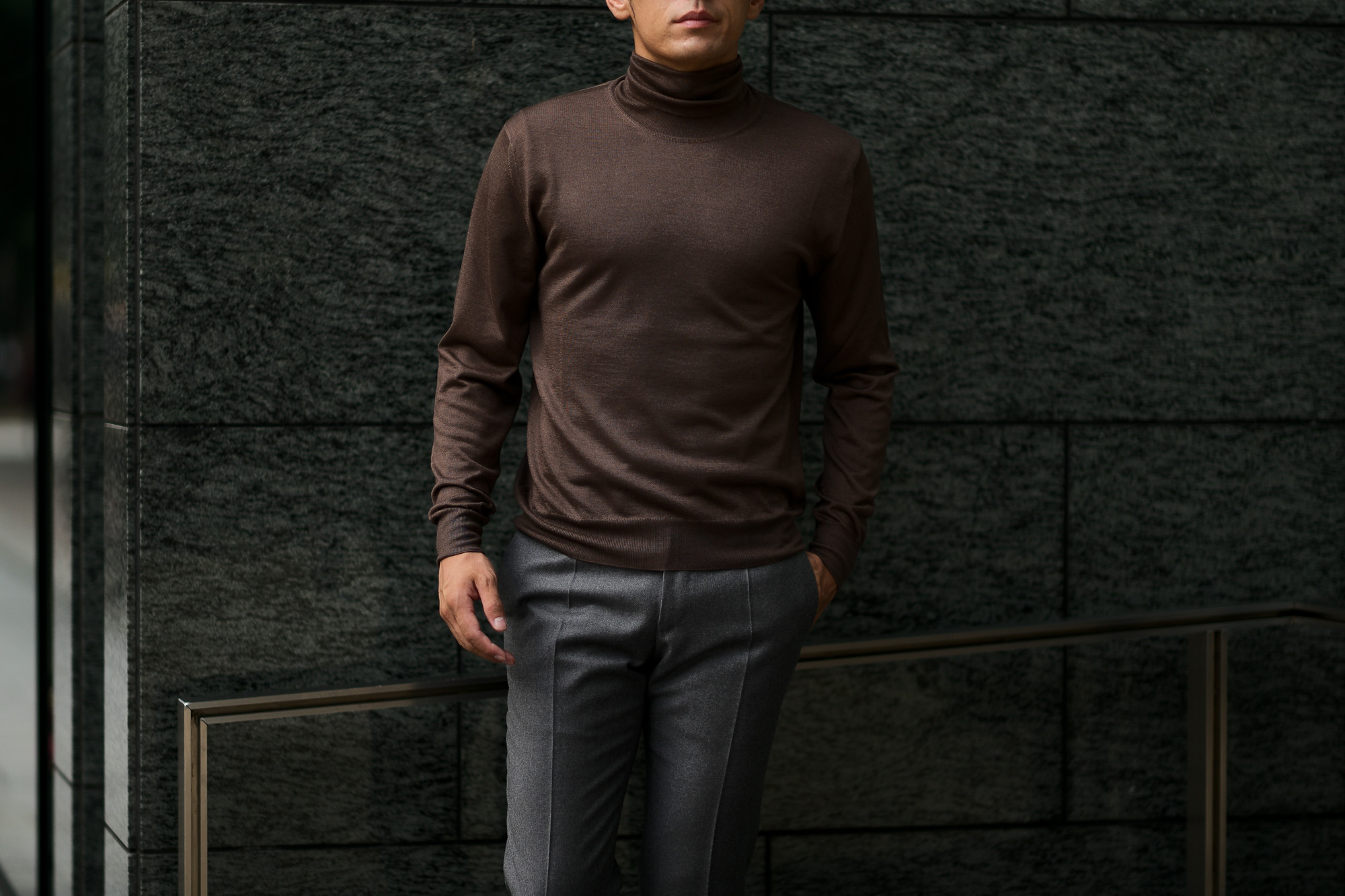 LAMBERTO LOSANI (ランベルト ロザーニ) Silk Cashmere Turtle Neck