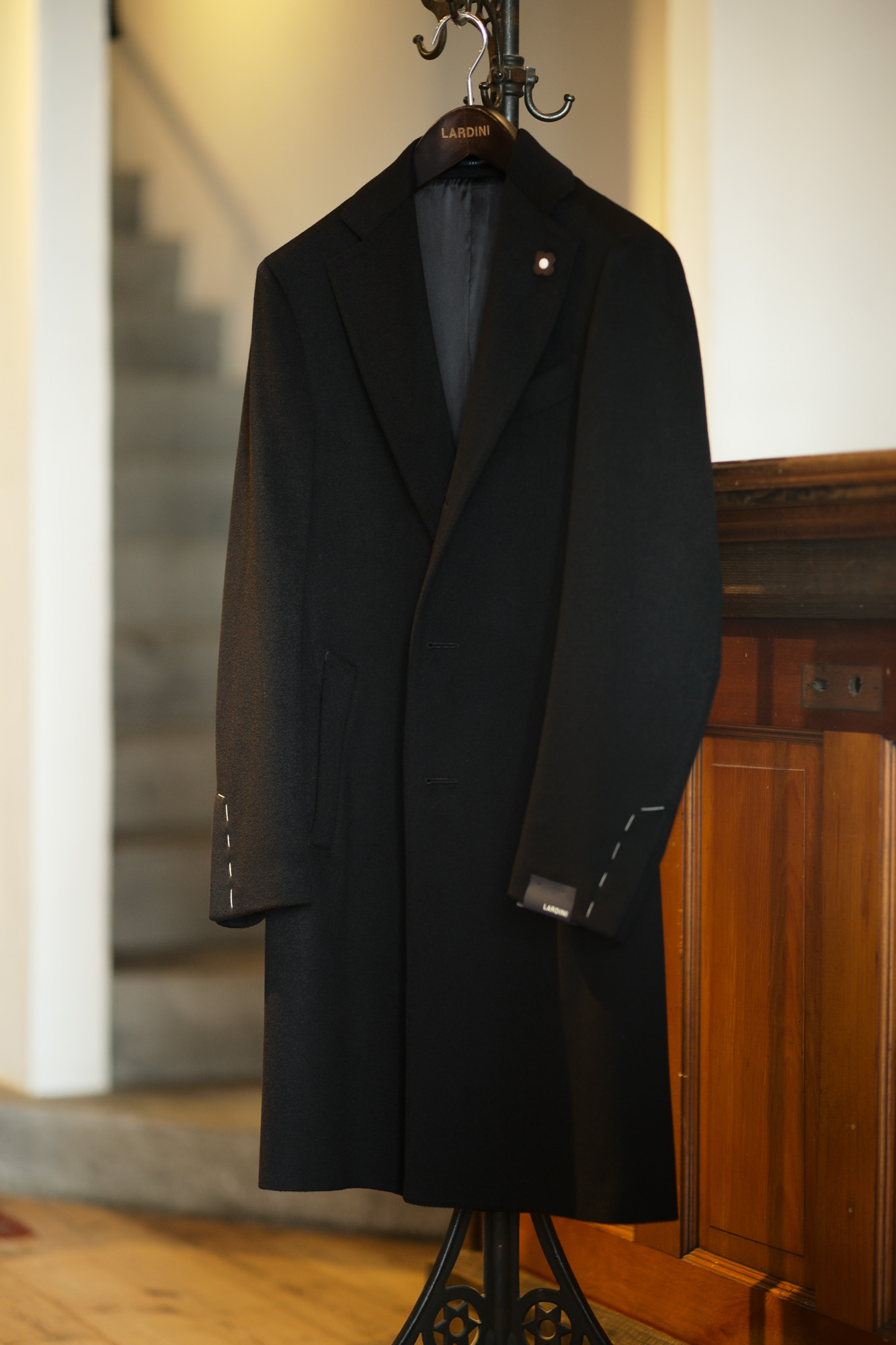 LARDINI (ラルディーニ) Cashmere Spolverino Chester coat (カシミヤ スポルベリーノ チェスターコート) カシミヤフラノ生地 シングル チェスター