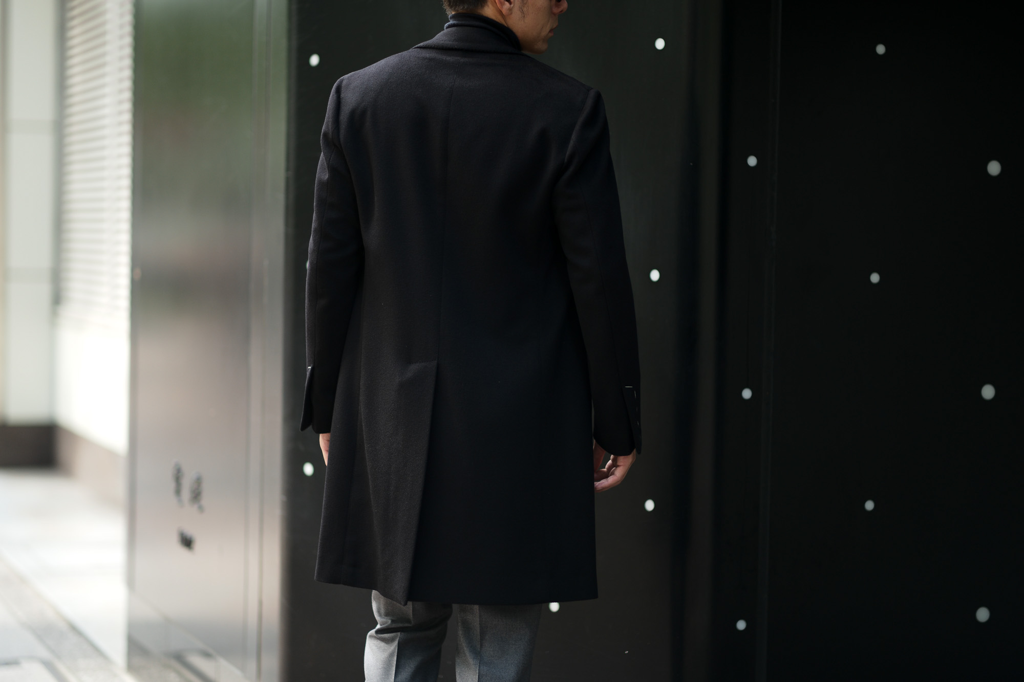 LARDINI (ラルディーニ) Cashmere Spolverino Chester coat (カシミヤ スポルベリーノ チェスターコート) カシミヤフラノ生地 シングル チェスターコート BLACK (ブラック・4) Made in italy (イタリア製) 2019 秋冬新作 愛知 名古屋 Altoediritto アルトエデリット コート ロングコート