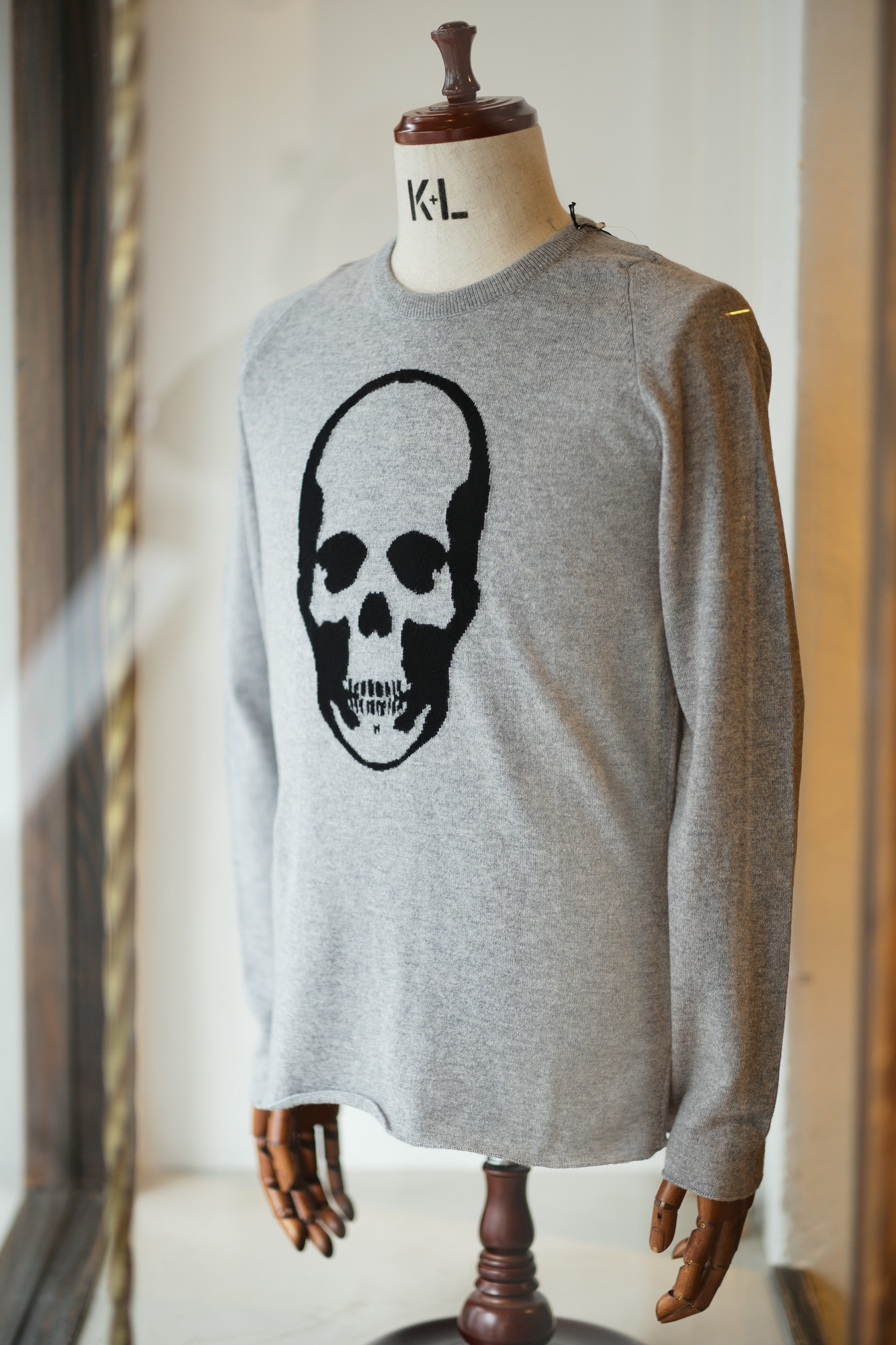 lucien pellat-finet (ルシアン ペラフィネ) Skull Cashmere Sweater (スカル カシミア セーター) インターシャ カシミア スカル セーター  FELT GRAY×BLACK (フェルト グレー×ブラック) made in scotland (スコットランド製) 2019 秋冬新作 lucienpellatfinet ルシアンペラフィネ 愛知 名古屋 altoediritto アルトエデリット