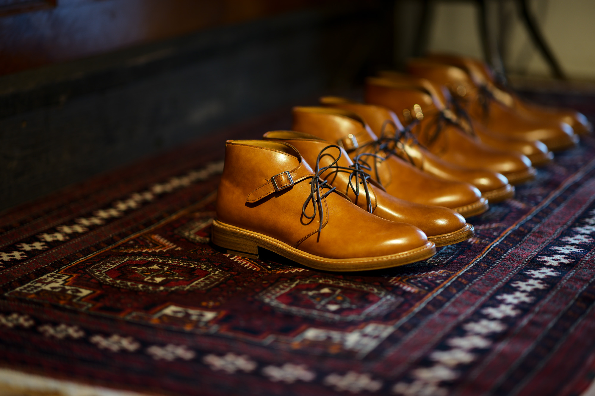 Cuervo (クエルボ)  Derringer (デリンジャー) Japan Museum Calf Leather(ジャパン ミュージアムカーフレザー) Chukka Boots チャッカブーツ レザーブーツ NEW GOLD(ニューゴールド) MADE IN JAPAN(日本製) 2019 秋冬新作 【Special Model】  cuervoクエルボ チャッカブーツ 愛知 名古屋 Alto e Diritto アルト エ デリット 5.5,6,6.5,7,7.5,8,8.5,9,9.5