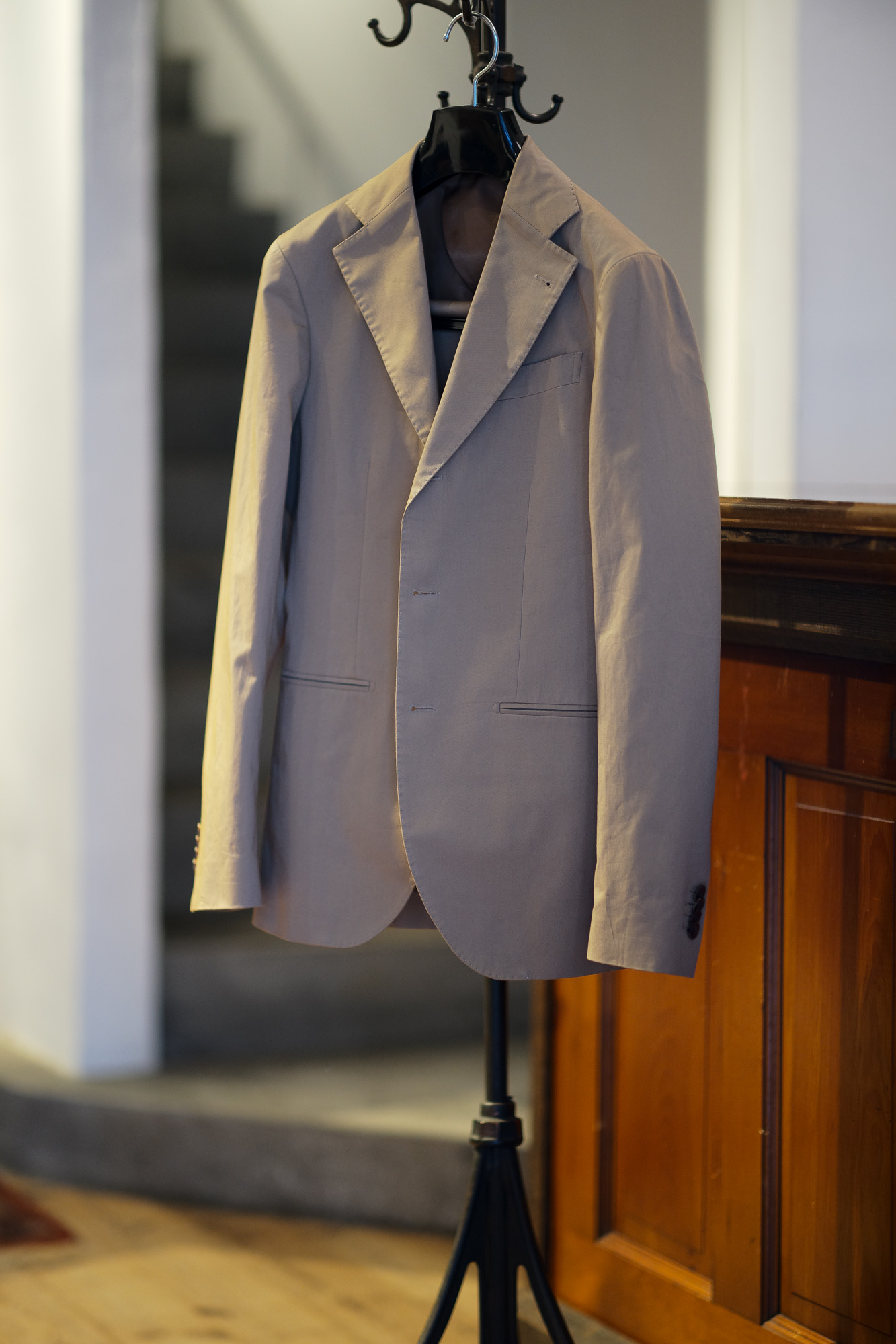 Cuervo (クエルボ) Sartoria Collection (サルトリア コレクション) Rooster (ルースター) ストレッチコットン スーツ BEIGE (ベージュ) MADE IN JAPAN (日本製) 2019【オーダー分入荷】愛知 名古屋 alto e diritto アルトエデリット