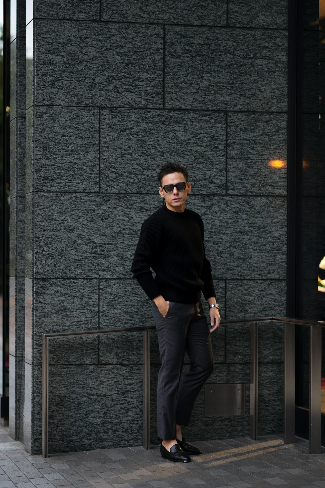 LAMBERTO LOSANI (ランベルト ロザーニ) Cashmere Crew Neck Sweater (カシミア クルーネック セーター) ローゲージ カシミアニット セーター BLACK (ブラック・0901) made in italy (イタリア製) 2019 秋冬新作 lambertolosani ランベルトロザーニ 愛知 名古屋 altoediritto アルトエデリット