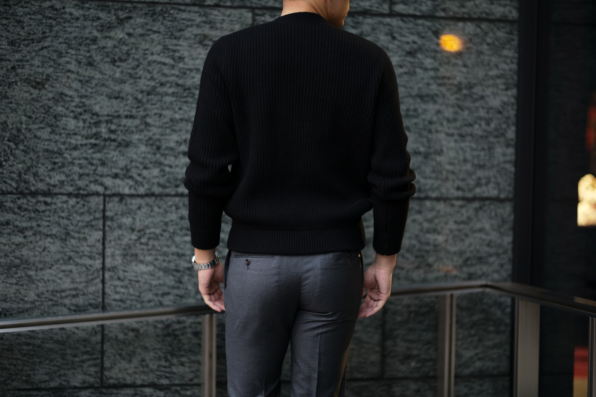 LAMBERTO LOSANI (ランベルト ロザーニ) Cashmere Crew Neck Sweater (カシミア クルーネック セーター) ローゲージ カシミアニット セーター BLACK (ブラック・0901) made in italy (イタリア製) 2019 秋冬新作 lambertolosani ランベルトロザーニ 愛知 名古屋 altoediritto アルトエデリット