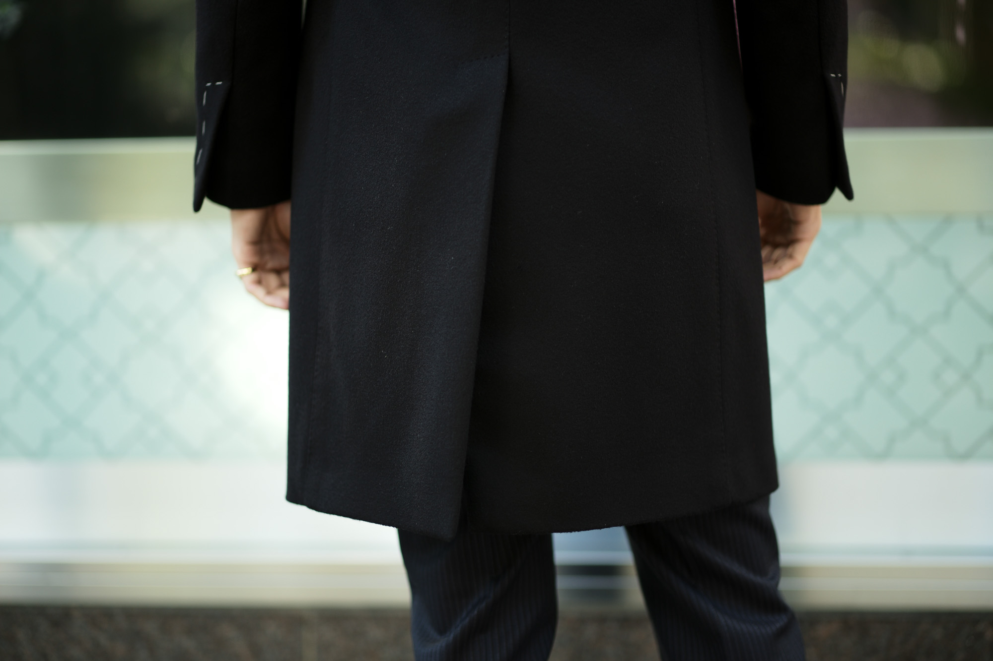 LARDINI (ラルディーニ) Cashmere Spolverino Chester coat (カシミヤ スポルベリーノ チェスターコート) カシミヤフラノ生地 シングル チェスターコート BLACK (ブラック・4) Made in italy (イタリア製) 2019 秋冬新作 愛知 名古屋 Altoediritto アルトエデリット コート ロングコート