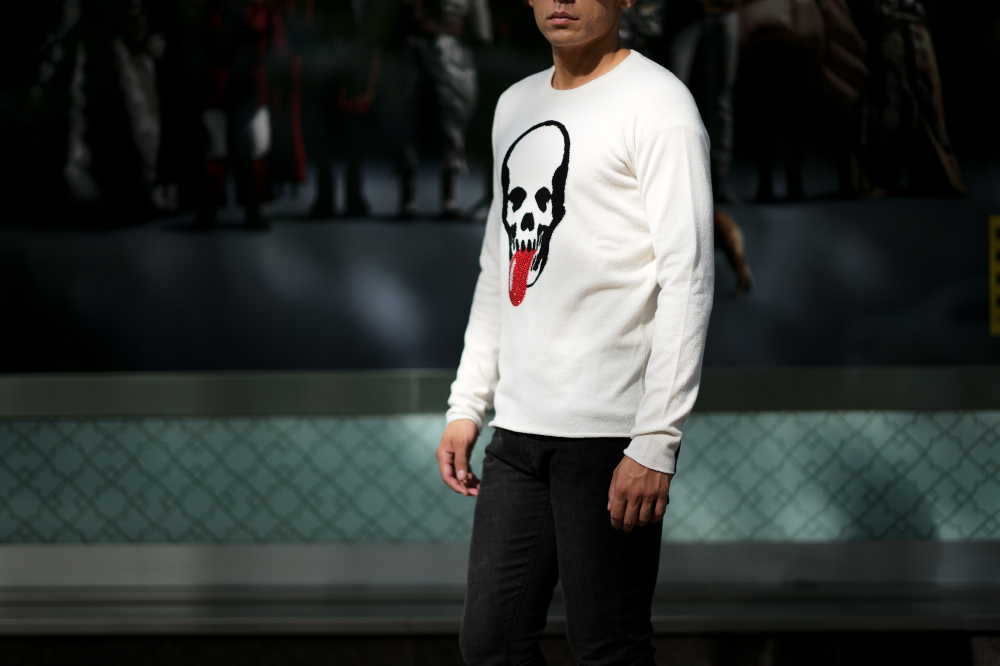 lucien pellat-finet (ルシアン ペラフィネ) Skull Tongue Cashmere Sweater (スカル タン カシミア セーター) インターシャ カシミア スカル セーター NIVEOUS × BLACK (ホワイト × ブラック) made in scotland (スコットランド製) 2019 秋冬新作 愛知 名古屋 altoediritto アルトエデリット