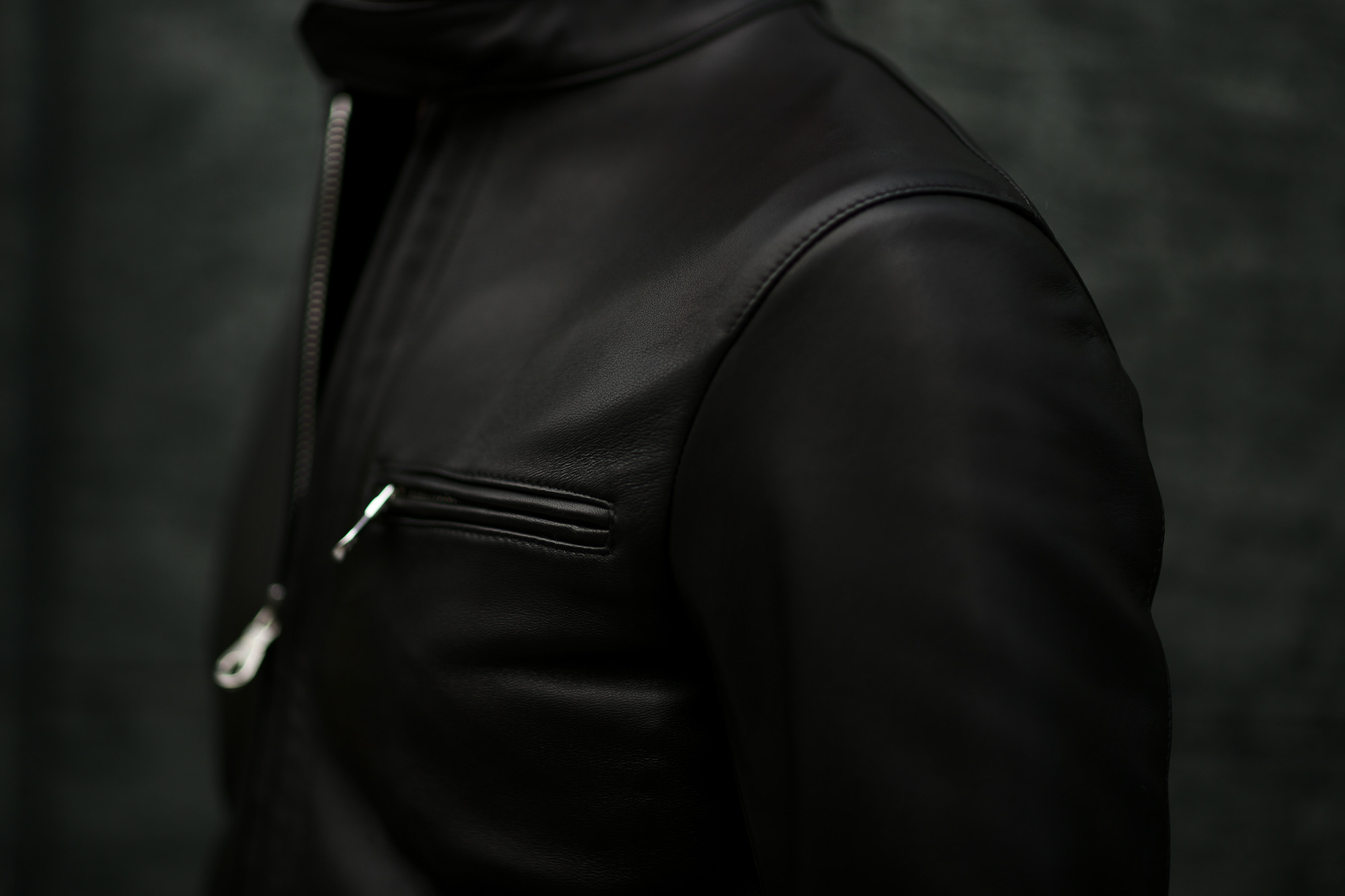 CINQUANTA(チンクアンタ) H502 STAND COLLAR RIDERS (スタンド