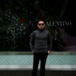 Cuervo(クエルボ) Sartoria Collection (サルトリア コレクション) John (ジョン) 12G WOOL (12ゲージウール) タートルネック セーター CHACOAL (チャコール)  MADE IN JAPAN (日本製) 2019 秋冬新作のイメージ