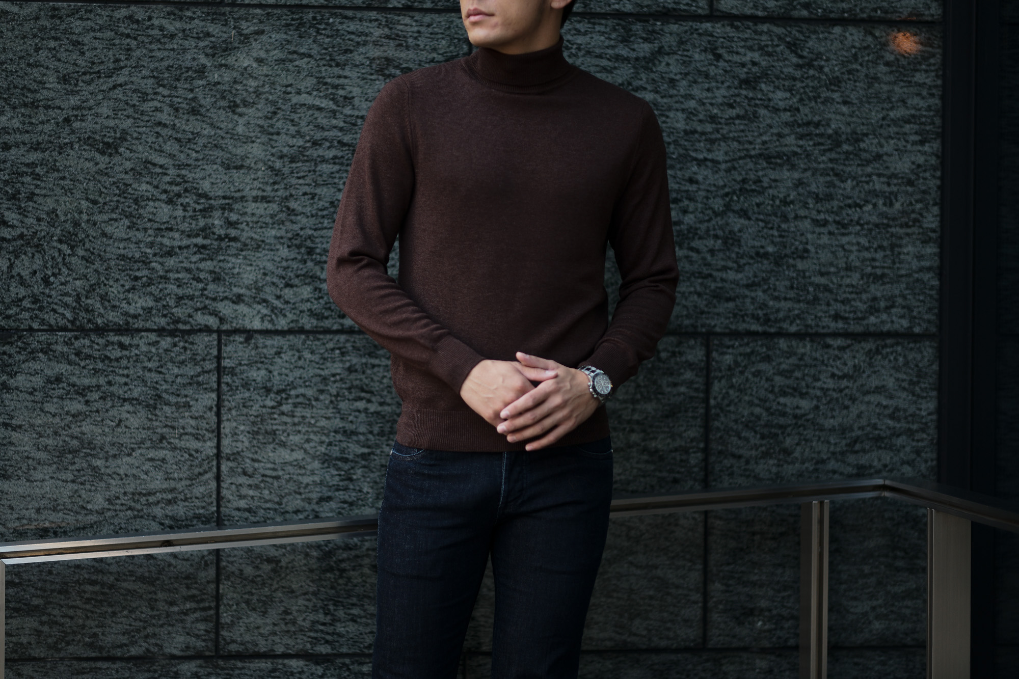 cuervo bopoha(クエルボ ヴァローナ) Sartoria Collection (サルトリア コレクション) Lucy(ルーシー) Silk Cashmere Turtle Neck Sweater (シルクカシミヤ タートルネックセーター) ハイゲージ ニット セーター BROWN (ブラウン)  2019 秋冬新作 cuervobopoha 愛知 名古屋 altoediritto アルトエデリット