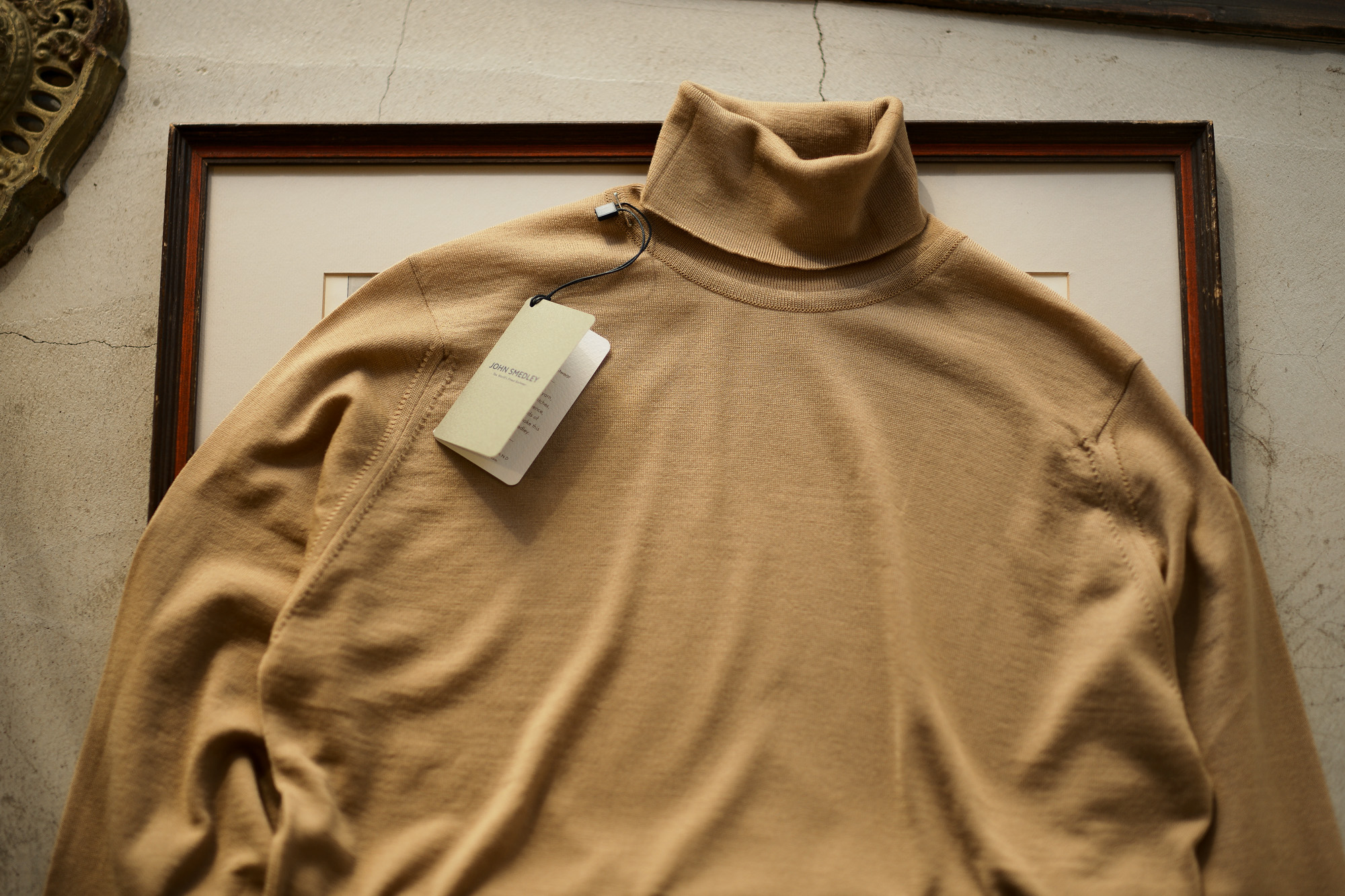 JOHN SMEDLEY (ジョンスメドレー) ORTA (オルタ) 30G Merino Wool (30ゲージメリノウール) タートルネックセーター LIGHT CAMEL (ライトキャメル) Made in England (イギリス製) 2019 秋冬新作  【入荷しました】【フリー分発売開始】 愛知 名古屋 altoediritto アルトエデリット