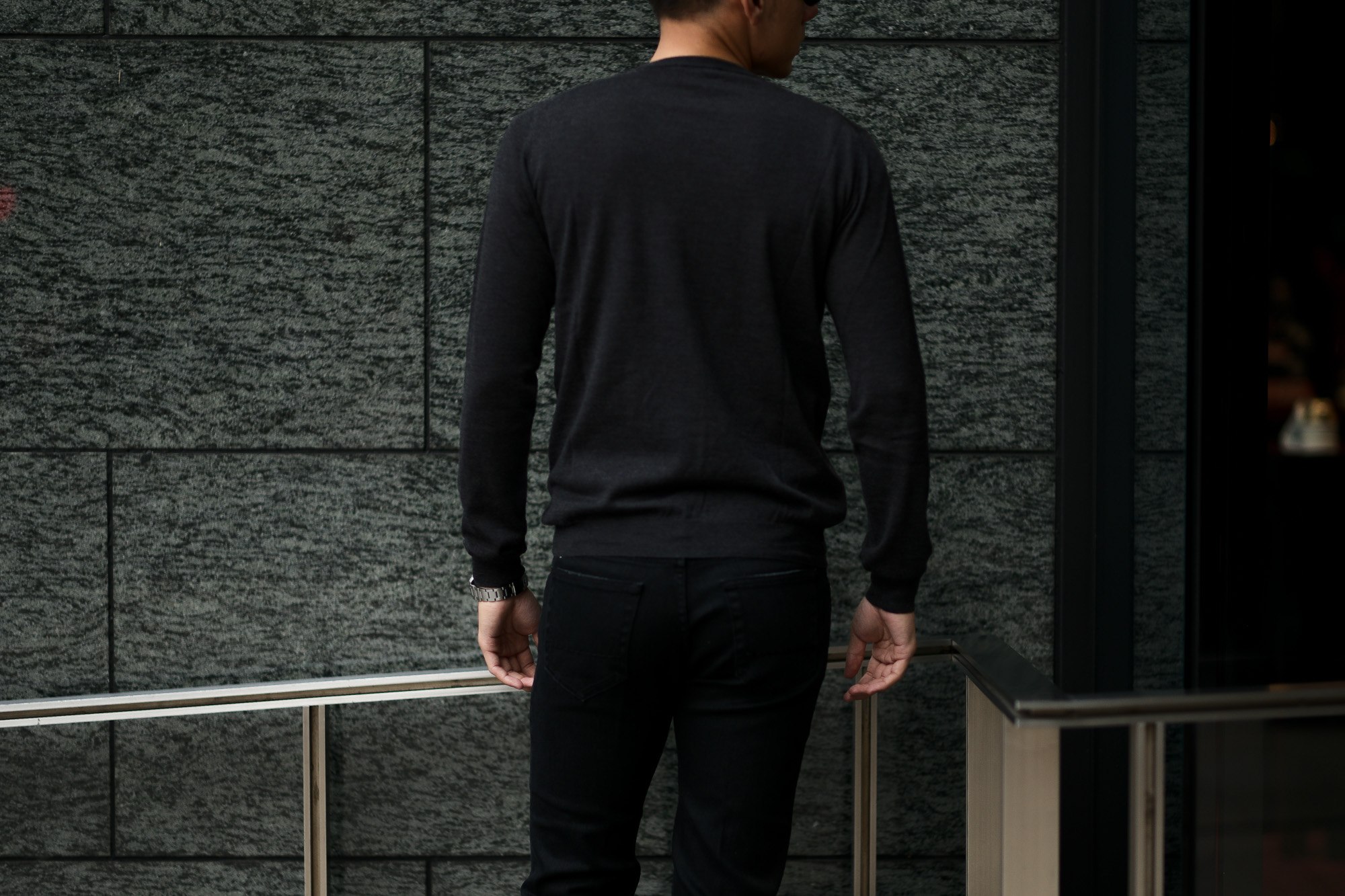 ZANONE(ザノーネ) Cashmere Crew Neck Sweater (カシミア クルーネック セーター) 18ゲージ カシミア ニット セーター CHARCOAL (チャコール・Z4944) made in italy (イタリア製) 2019 秋冬新作  愛知 名古屋 altoediritto アルトエデリット