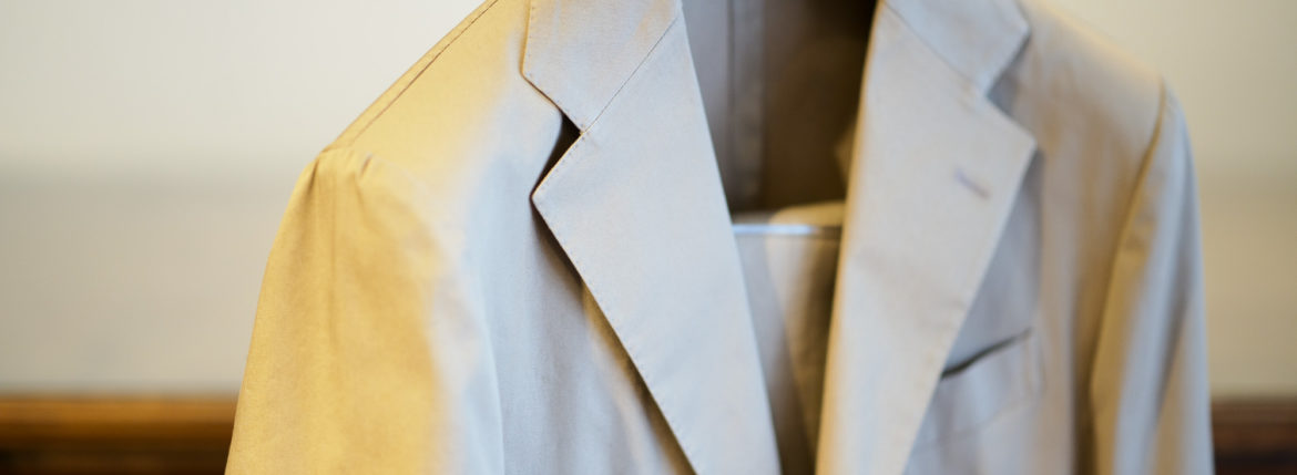 De Petrillo (デ ペトリロ) NUVOLA (ヌーボラ) ストレッチ コットン スーツ  BEIGE (ベージュ・423) Made in italy (イタリア製) 2020 春夏 【ご予約受付中】のイメージ
