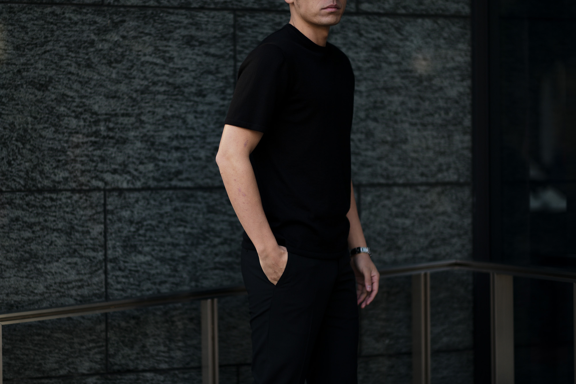 MANRICO CASHMERE "Cashmere 100" T-Shirts M110 0000 BLACK(ブラック),SNOW WHITE(スノーホワイト),DRESS BLUES(ドレスブルー),ROYAL BLUE(ロイヤルブルー),SABLE(グレージュ),GREY STONE(ダークグレー),AZTEC(ブラウン),CAMEL(キャメル),KOMBU GREEN(グリーン),YELLOW(イエロー),GRENADINE(オレンジ),HIGH RISK RED(ハイリスクレッド) MADE IN ITALY(イタリア製) 2020AW