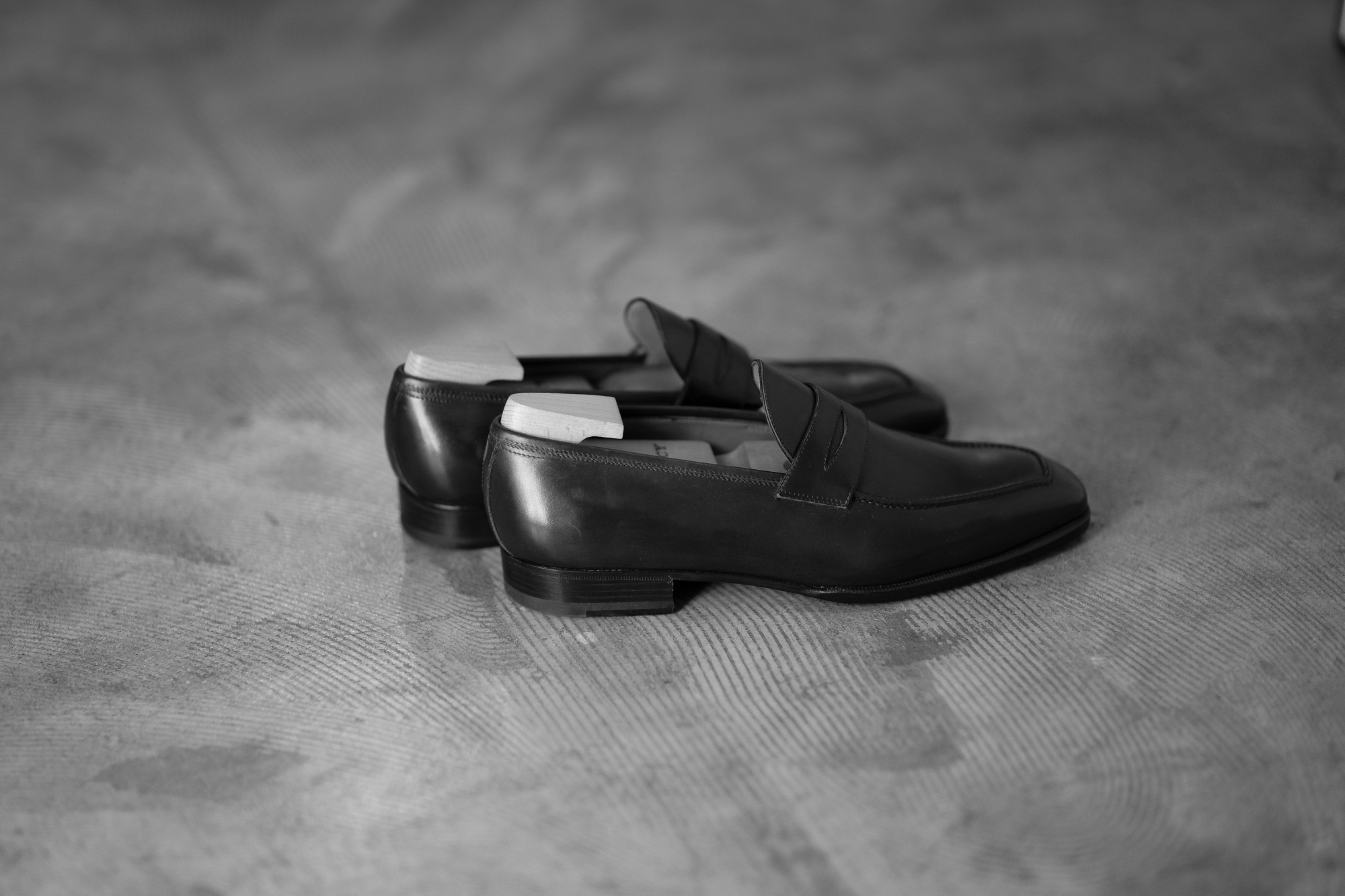 AUBERCY // "LUPIN" 3565 Coin Loafer Nero 2020AW オーベルシー ルパン ヴィッテロレザー カーフレザー コインローファー ブラック ローファー ドレスシューズ 日本代理店 愛知 名古屋 altoediritto アルトエデリット