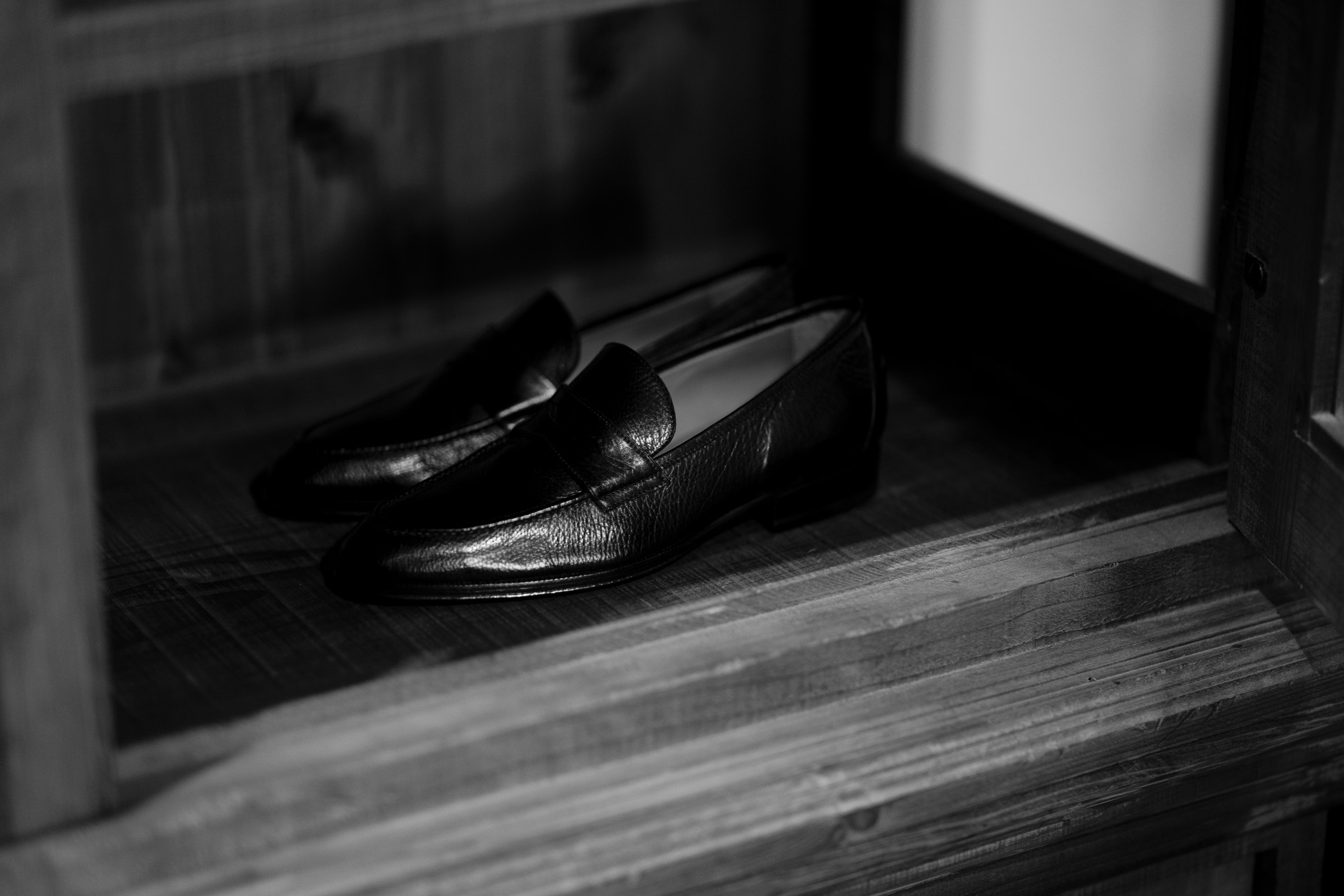 ENZO BONAFE(エンツォボナフェ) ART. EB-08 Coin Loafer コインローファー LAMA ラマレザー ドレスシューズ ローファー NERO(ブラック) made in italy (イタリア製) 2020 春夏 【ご予約受付中】愛知 名古屋 enzobonafe エンツォボナフェ eb08 ローファー zodiac nagoya alto e diritto altoediritto アルトエデリット コードバン