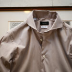 cuervo bopoha(クエルボ ヴァローナ) Sartoria Collection (サルトリア コレクション) Pier(ピエル) STRETCH COTTON ストレッチコットン シャツ GREGE(グレージュ) MADE IN ITALY (イタリア製) 2020 春夏新作 【入荷しました】【フリー分発売開始】のイメージ