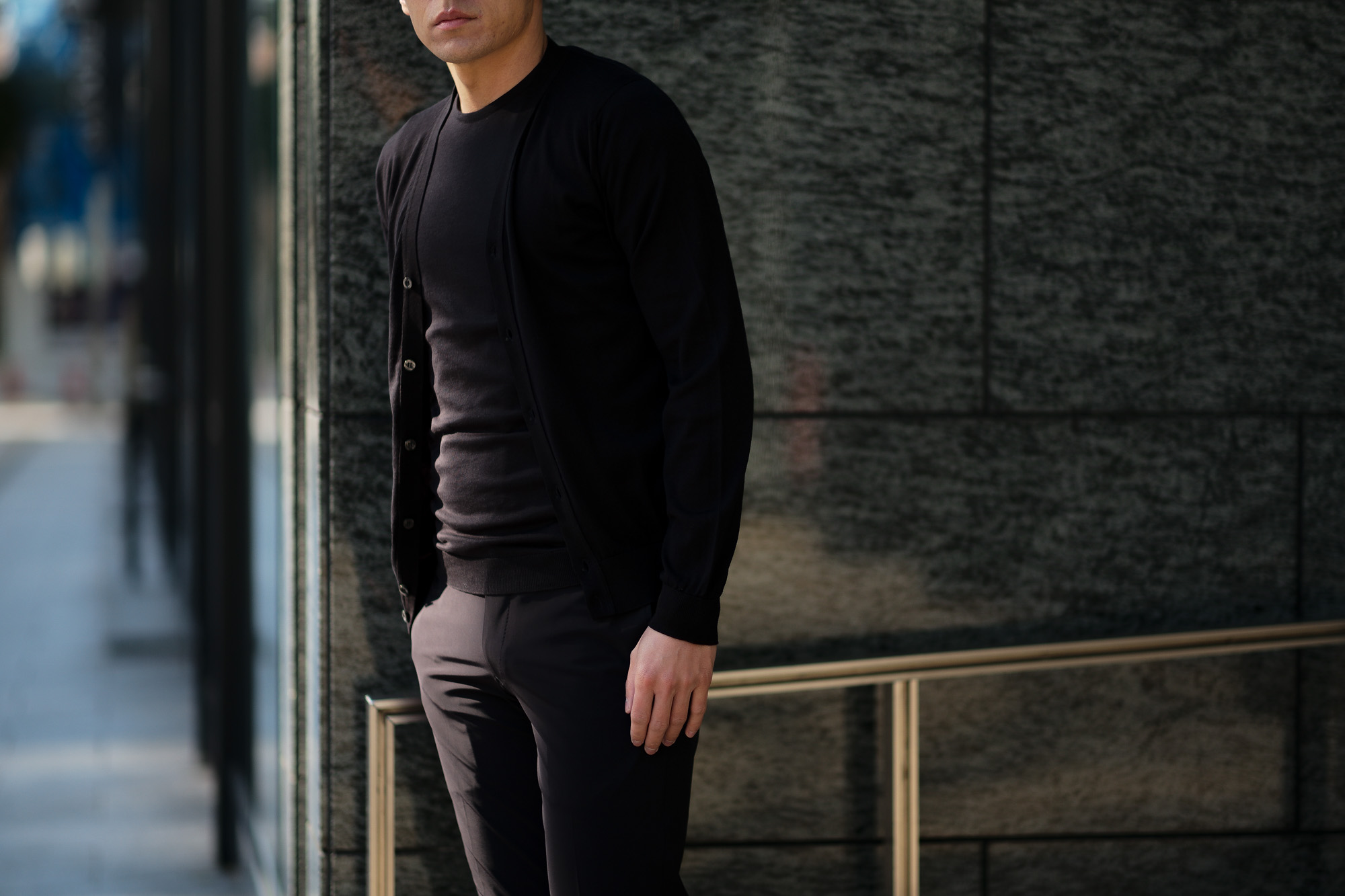 JOHN SMEDLEY(ジョンスメドレー) MODENA (モデナ) SEA ISLAND COTTON (シーアイランドコットン) コットンニット Vネック カーディガン BLACK (ブラック) Made in England (イギリス製) 2020 春夏新作 altoediritto アルトエデリット 愛知 名古屋