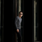 lucien pellat-finet(ルシアン ペラフィネ) Cashmere Crew Neck Sweater カシミア クルーネック セーター DERBY GREY (チャコールグレー) made in scotland (スコットランド製) 2020 春夏新作のイメージ