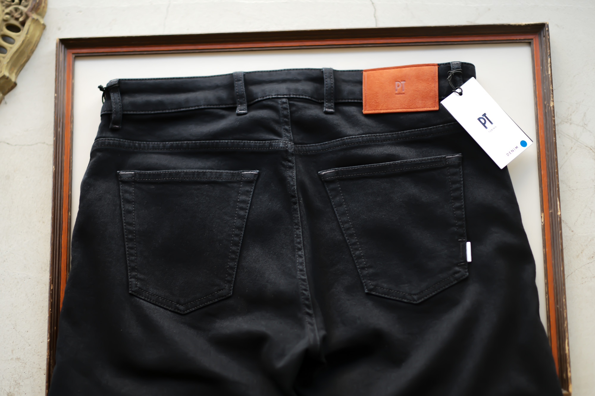 PT TORINO(ピーティートリノ) SWING (スイング) SUPER SLIM FIT (スーパースリムフィット) ストレッチ ワンウォッシュデニムパンツ BLACK (ブラック) 2020 秋冬 【ご予約開始】愛知 名古屋 altoediritto アルトエデリット ブラックデニム 黒デニム