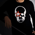 lucien pellat-finet(ルシアン ペラフィネ) KISS Skull Cashmere Sweater (キッス スカル カシミア セーター) インターシャ カシミア スカル セーター BLACK × NIVEOUS (ブラック × ホワイト) made in scotland (スコットランド製) 2020 春夏新作のイメージ
