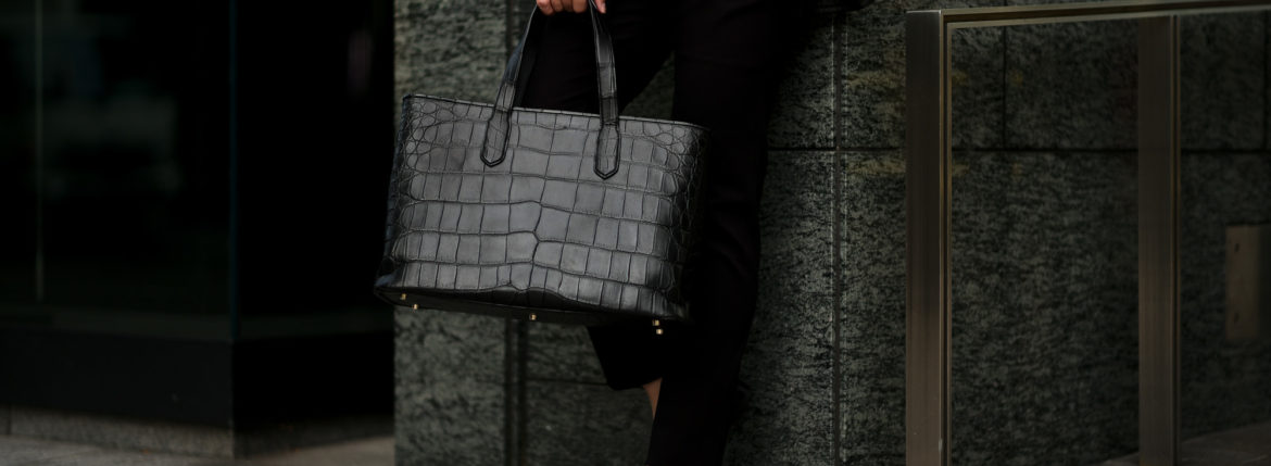 Cisei × 山本製鞄 (シセイ × 山本製鞄) Crocodile Tote Bag Large (クロコダイル トートバッグ ラージ) Large Crocodile Leather (ワニ革) ラージクロコダイル トート バッグ BLACK(ブラック),NAVY(ネイビー),BROWN(ブラウン) Made in Japan (日本製) cisei yamamotoseiho トートバック クロコ 愛知 名古屋 Alto e Diritto アルト エ デリット