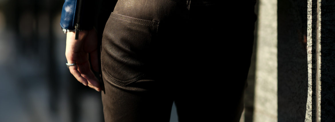 ISAMU KATAYAMA BACKLASH (イサムカタヤマ バックラッシュ) French Deerskin Stretch Pants (フレンチ ディアスキン ストレッチ パンツ) ディアスキン ストレッチ レザー スキニーパンツ BLACK (ブラック) MADE IN JAPAN (日本製) 2020 秋冬 isamukatayama 片山勇 愛知 名古屋 altoediritto アルトエデリット レザーパンツ レザーパンツコーデ 革パン 革パンコーデ