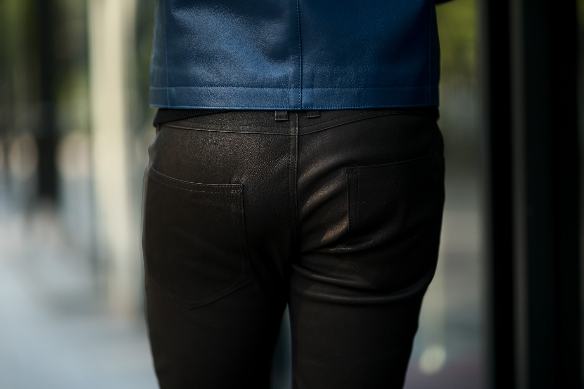 ISAMU KATAYAMA BACKLASH (イサムカタヤマ バックラッシュ) French Deerskin Stretch Pants (フレンチ ディアスキン ストレッチ パンツ) ディアスキン ストレッチ レザー スキニーパンツ BLACK (ブラック) MADE IN JAPAN (日本製) 2020 秋冬 isamukatayama 片山勇 愛知 名古屋 altoediritto アルトエデリット レザーパンツ レザーパンツコーデ 革パン 革パンコーデ