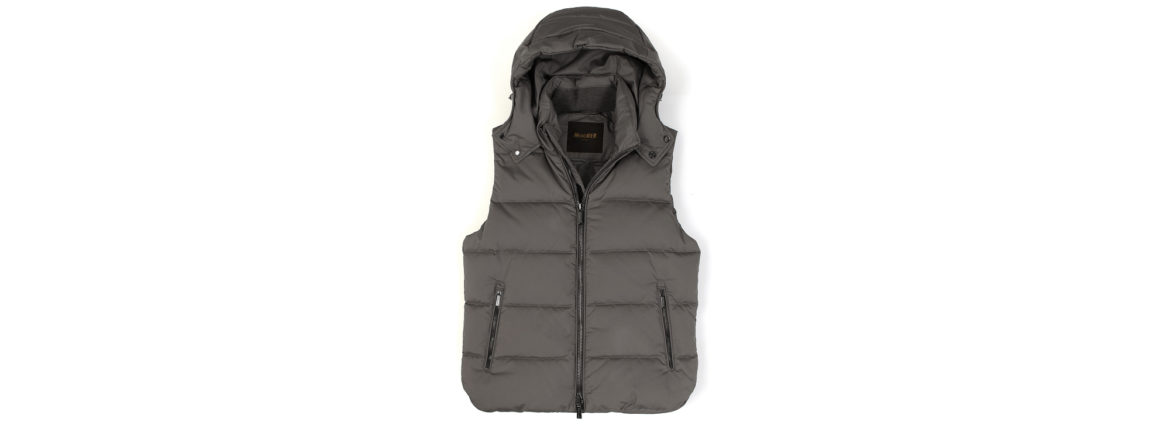 MOORER ムーレー FAYER フェイヤー Nylon Down Vest ナイロン ダウンベスト VISONEベージュ・33 Made in italy イタリア製 2020 秋冬新作 入荷しました　フリー分発売開始　愛知 名古屋 altoediritto アルトエデリット ダウンベスト