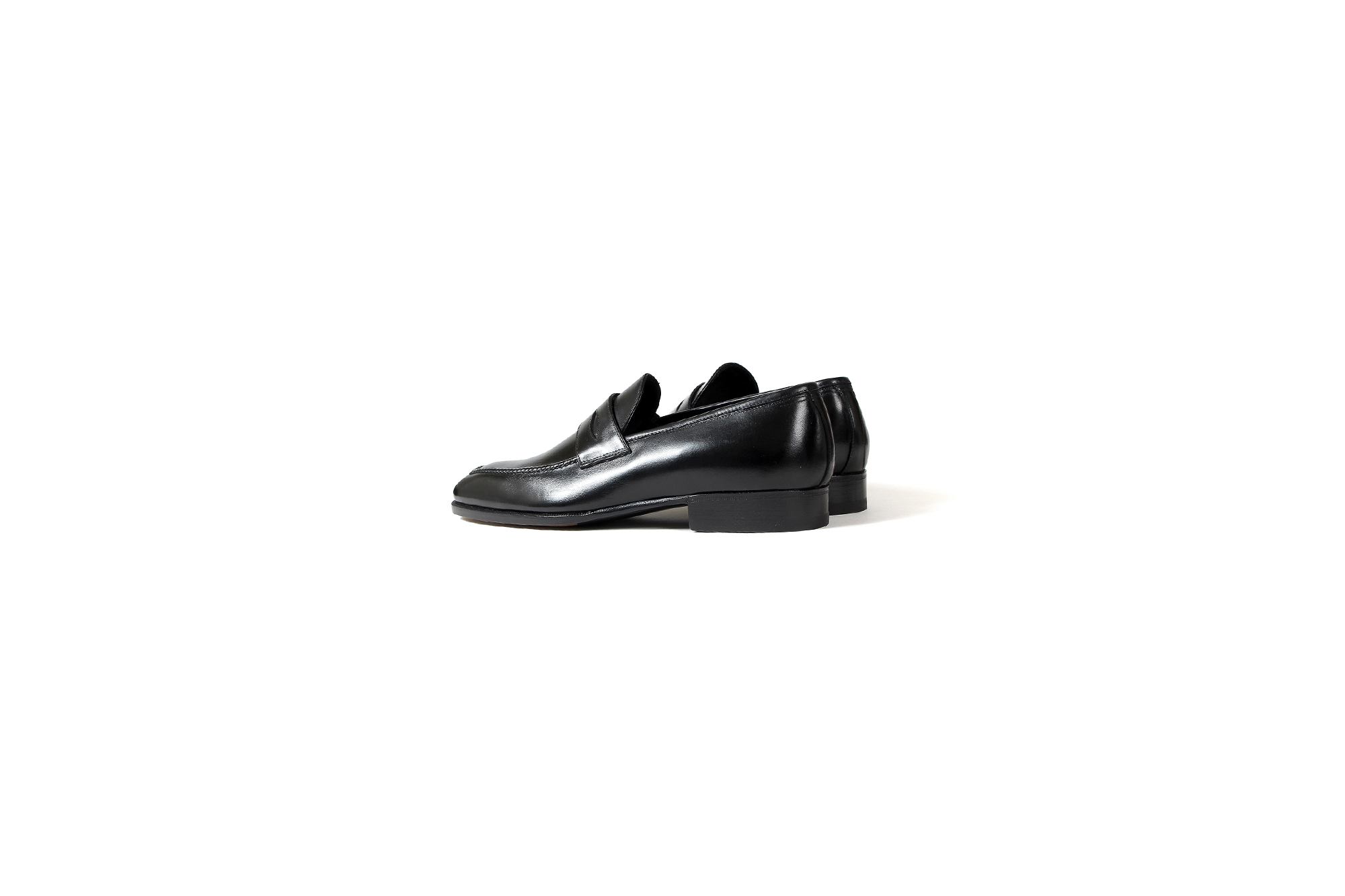 AUBERCY (オーベルシー) LUPIN 3565 Coin Loafer (ルパン) Du Puy Vitello デュプイ社ボックスカーフ ドレスシューズ ローファー NERO (ブラック) made in italy (イタリア製) 2020 秋冬新作 オーベルシー ルパン ヴィッテロレザー カーフレザー コインローファー ブラック ローファー ドレスシューズ 日本代理店 愛知 名古屋 altoediritto アルトエデリット