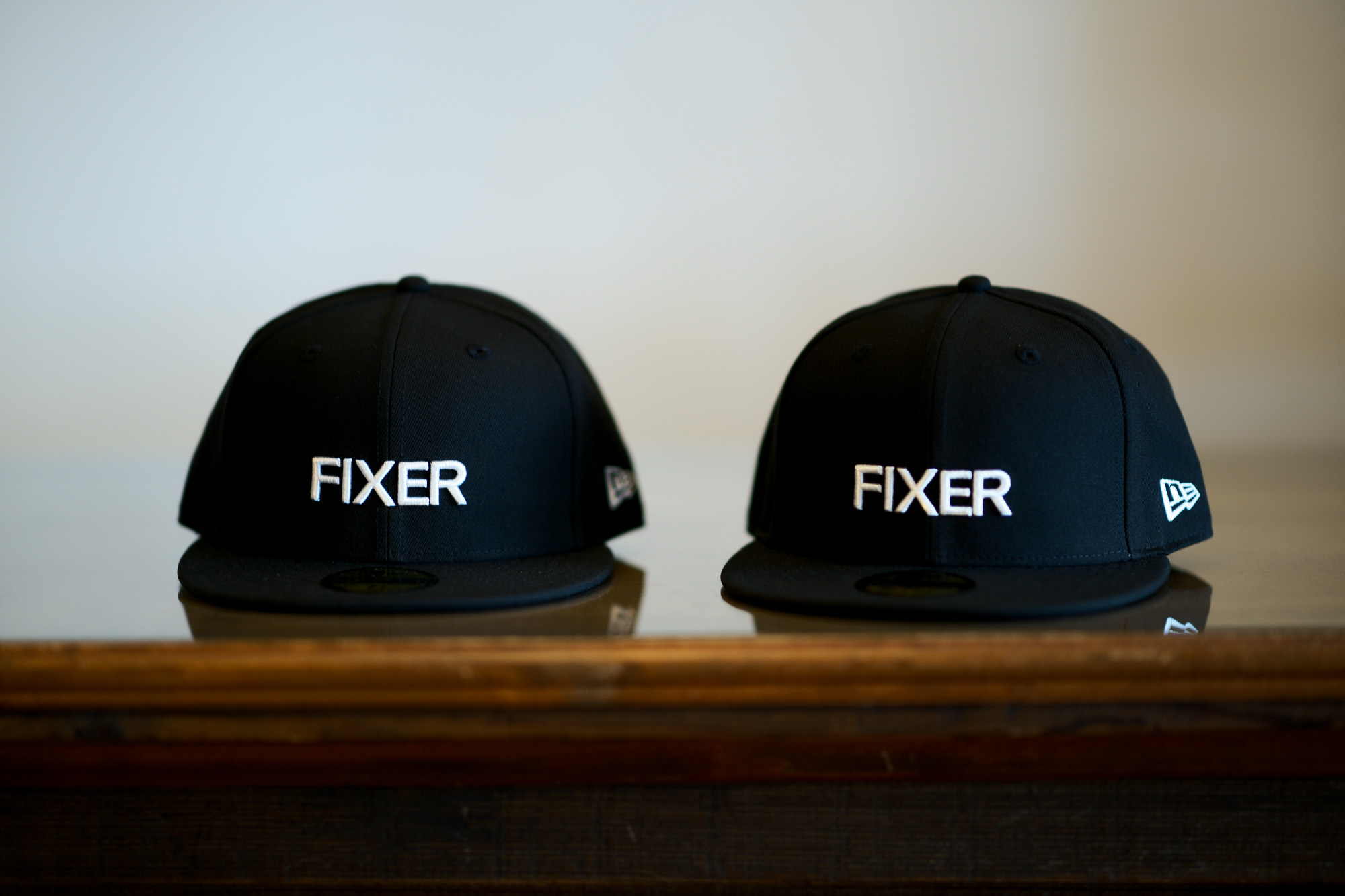 FIXER × NEW ERA (フィクサー × ニューエラ) 59FIFTY®　FNE-01 ベースボールキャップ BLACK × WHITE (ブラック × ホワイト) 【Special Special Special Model】【ご予約開始】【2020.9.26(Sat)～2020.10.11(Sun)】愛知 名古屋 Alto e Diritto アルトエデリット 帽子 キャップ Wネーム スペシャルコラボ