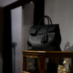 ACATE × cuervo bopoha (アカーテ × クエルボ ヴァローナ) GHIBLI (ギブリ) Montblanc leather (モンブランレザー) トートバッグ レザーバッグ NERO (ネロ) MADE IN ITALY (イタリア製) 2020 AW 【Special Special Special Model】【入荷しました】【フリー分発売開始】のイメージ