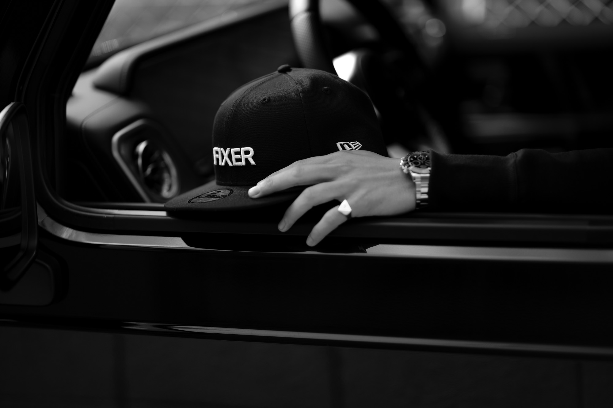 FIXER × NEW ERA (フィクサー × ニューエラ) 59FIFTY®　FNE-01 ベースボールキャップ BLACK × WHITE (ブラック × ホワイト) 【Special Special Special Model】愛知 名古屋 Alto e Diritto アルトエデリット 帽子 キャップ Wネーム スペシャルコラボ