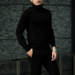 MANRICO CASHMERE (マンリコ カシミア) Super Cashmere Turtle Neck Sweater (スーパーカシミア タートルネック セーター) ハイゲージ アラシャンカシミヤニット セーター BLACK (ブラック) made in italy (イタリア製)　2020 秋冬新作のイメージ