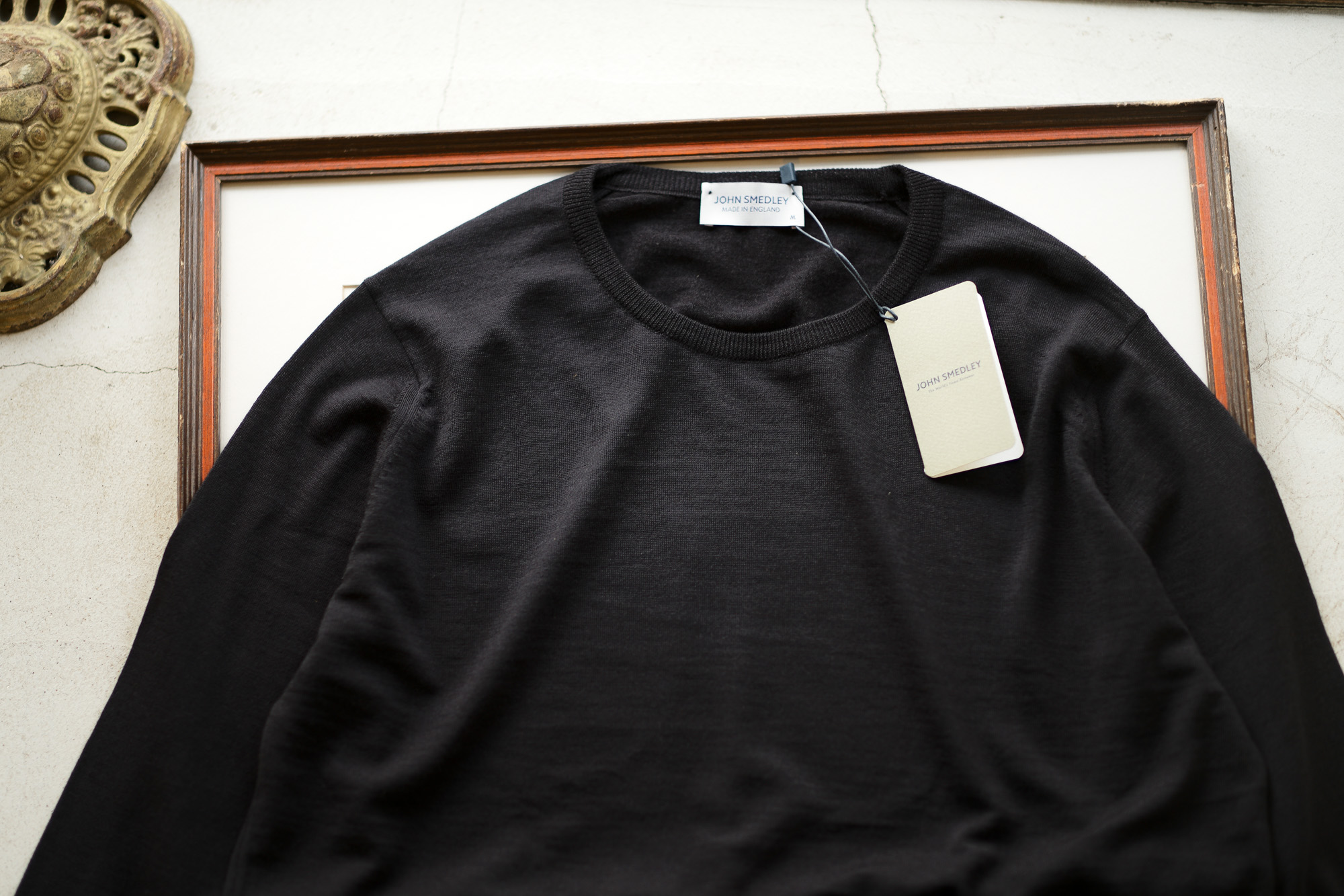 JOHN SMEDLEY (ジョンスメドレー) KERSHAW (カーショー) 30G Merino Wool (30ゲージメリノウール) クルーネックセーター BLACK (ブラック) Made in England (イギリス製) 2020 秋冬新作 Alto e Diritto altoediritto アルトエデリット 愛知 名古屋