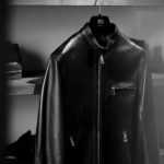 CINQUANTA(チンクアンタ) H502 STAND COLLAR RIDERS (スタンド カラー ジャケット) NAPPA LEATHER ナッパレザー シングル ライダース ジャケット BLACK SILVER (ブラックシルバー) Made in italy (イタリア製) 2021 春夏新作 【入荷しました】【フリー分発売開始】のイメージ