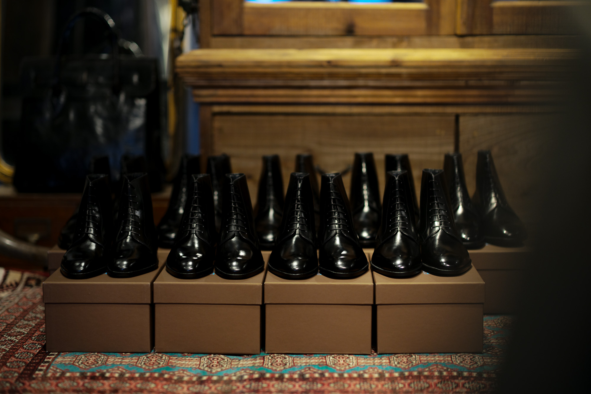 AUBERCY (オーベルシー) HUGH Lace up boots (ヒュー) Du Puy Vitello デュプイ社ボックスカーフ レースアップブーツ NERO (ブラック) made in italy (イタリア製) 2021 春夏 愛知 名古屋 Alto e Diritto altoediritto アルトエデリット ブーツ 編み上げブーツ ドレスブーツ