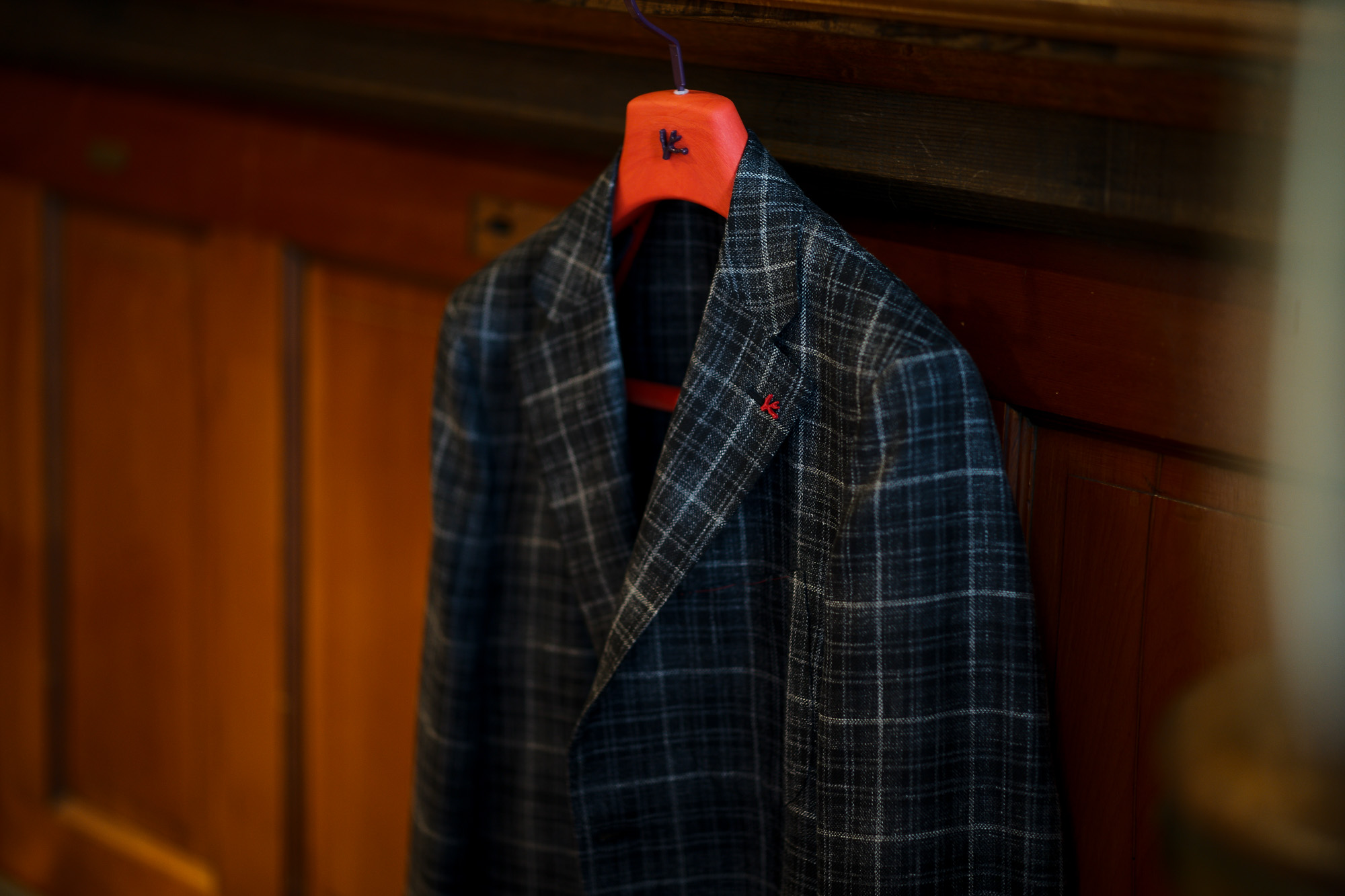 美品！定価15万　イザイア　ISAIA  春夏用ジャケット48 シルク　イタリア