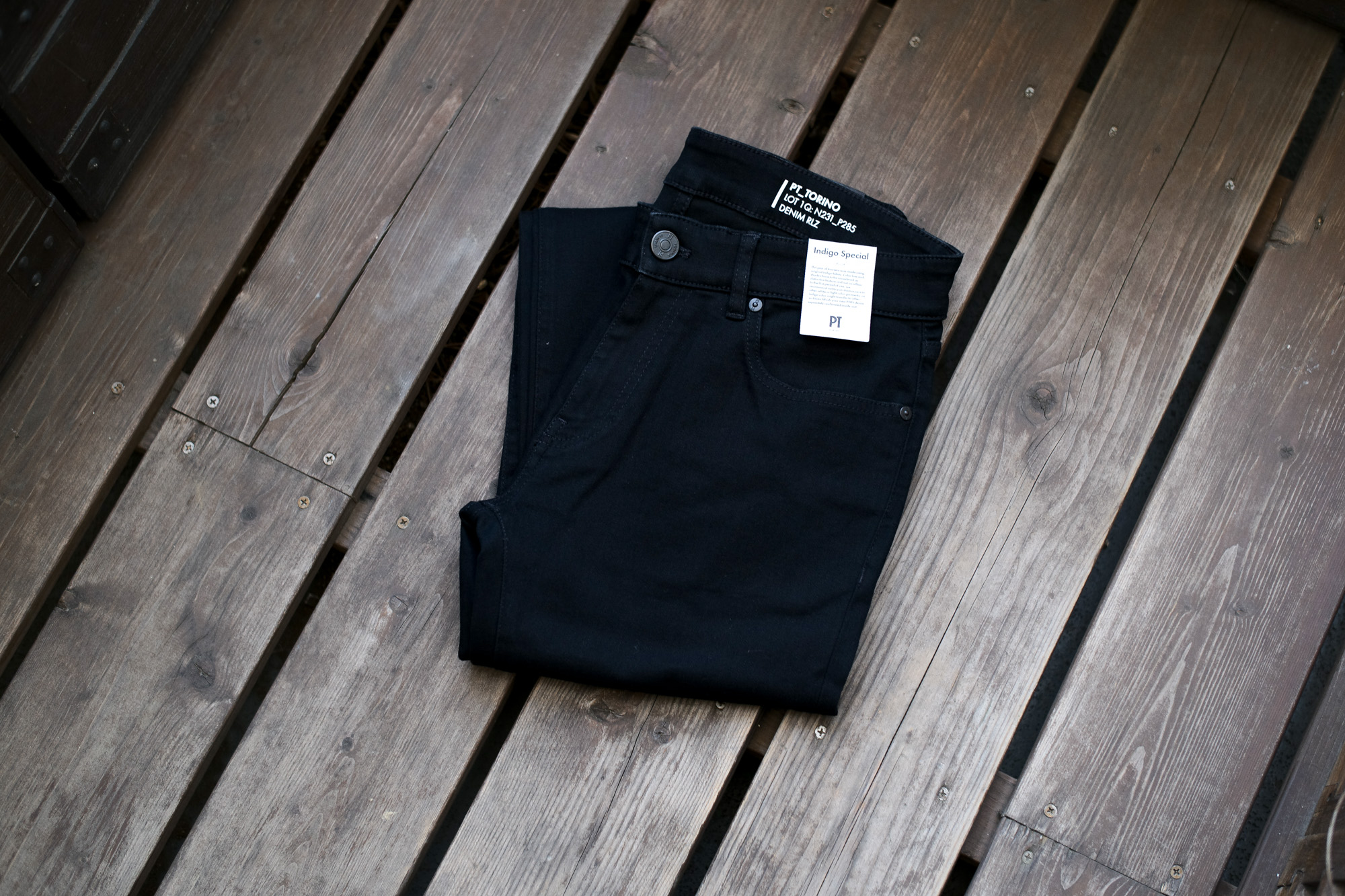 PT TORINO DENIM (ピーティートリノデニム) SWING (スイング) SUPER SLIM FIT (スーパースリムフィット) ストレッチ ワンウォッシュ デニムパンツ BLACK(ブラック・DK76) 2021 春夏 【第3弾追加】【ご予約開始】 愛知 名古屋 Alto e Diritto altoediritto アルトエデリット ジーンズ