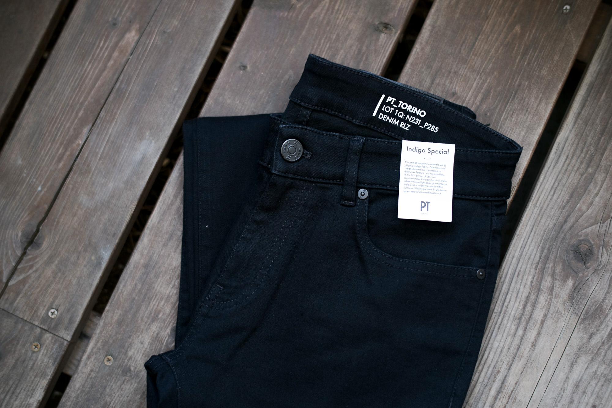 PT TORINO DENIM (ピーティートリノデニム) SWING (スイング) SUPER SLIM FIT (スーパースリムフィット) ストレッチ ワンウォッシュ デニムパンツ BLACK(ブラック・DK76) 2021 春夏 【第3弾追加】【ご予約開始】 愛知 名古屋 Alto e Diritto altoediritto アルトエデリット ジーンズ