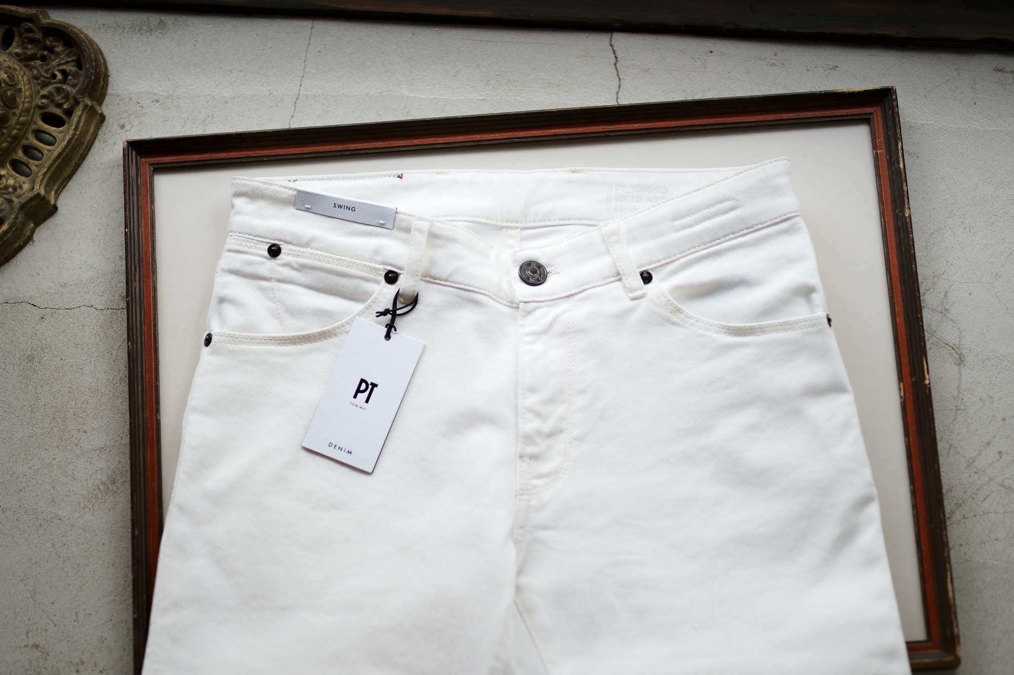 PT TORINO DENIM (ピーティートリノデニム) SWING (スイング) SUPER SLIM FIT (スーパースリムフィット) ストレッチ ワンウォッシュ デニムパンツ WHITE (ホワイト・CH59) 2021 春夏 愛知　名古屋 Alto e Diritto altoediritto アルトエデリット 白デニム