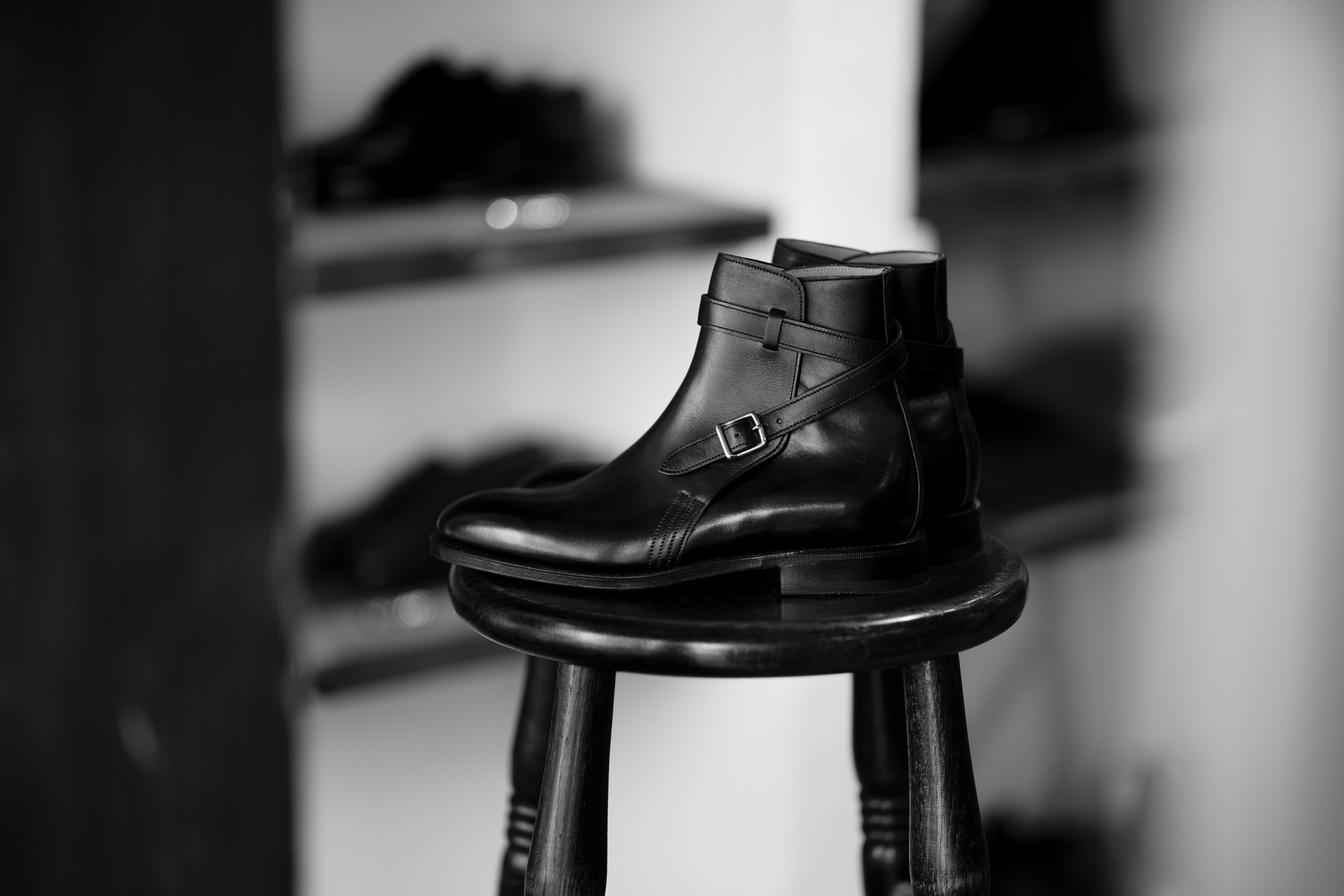 JOHN LOBB (ジョンロブ) ABBOT (アボット) 8695B Jodhpur Boots Black Calf ブラックカーフレザー ジョッパーブーツ BLACK (ブラック) Made In England (イギリス製) 2021 愛知 名古屋 Alto e Diritto altoediritto アルトエデリット ブーツ レザーブーツ johnlobbブーツ